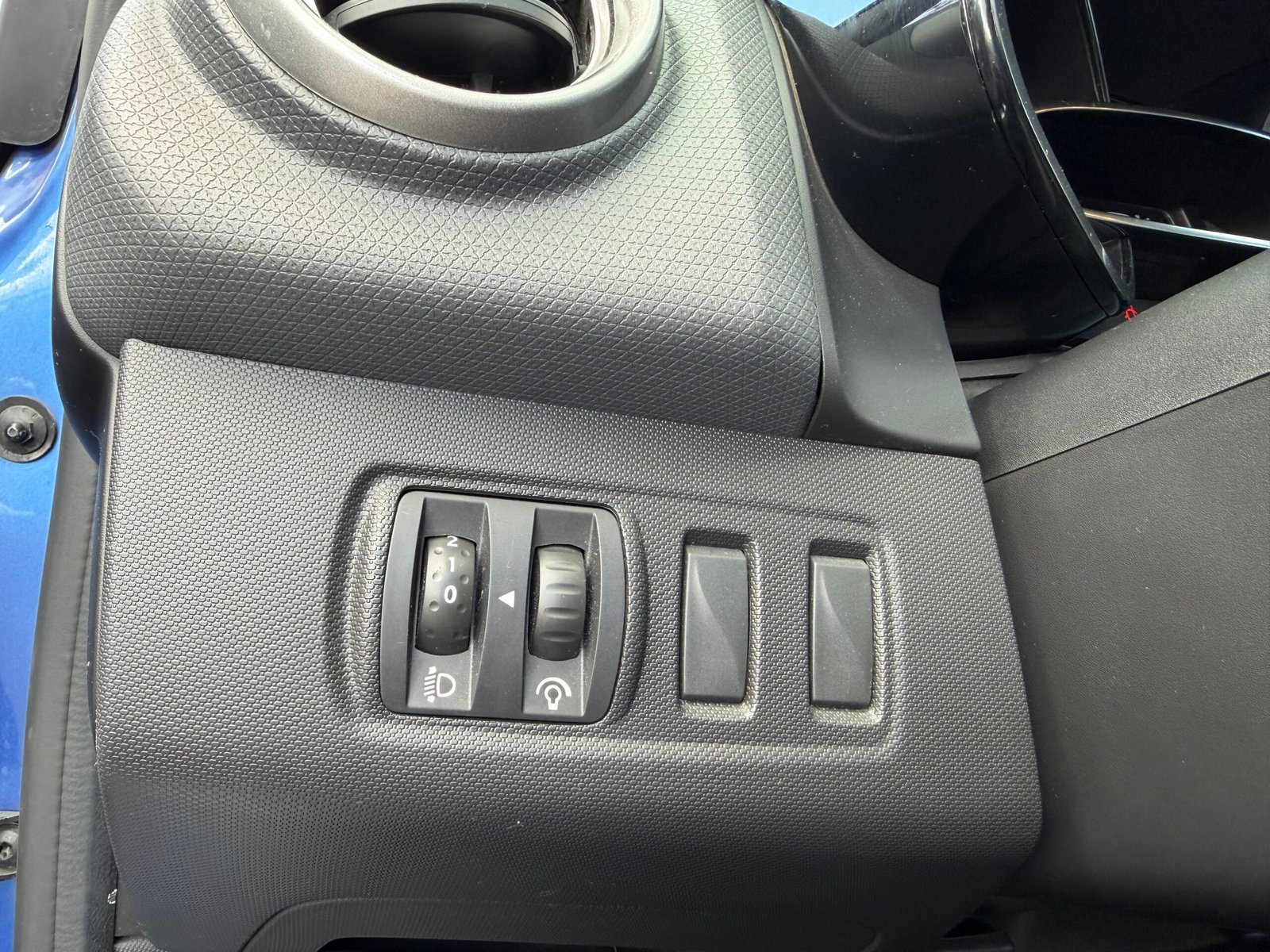 RENAULT Clio IV 5 Portes 1.2 TCe 16V EDC6 120 cv Boîte auto GT