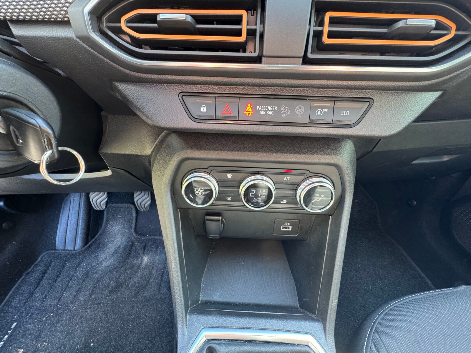 DACIA Sandero III Stepway 1.0 TCe 90 ch « Confort »