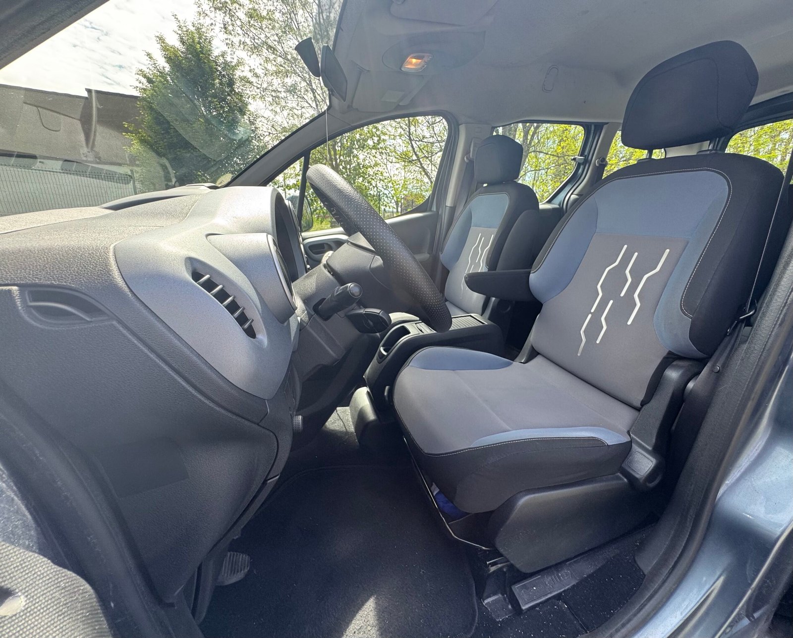 PEUGEOT Partner Tepee 1.6 HDi FAP 92ch