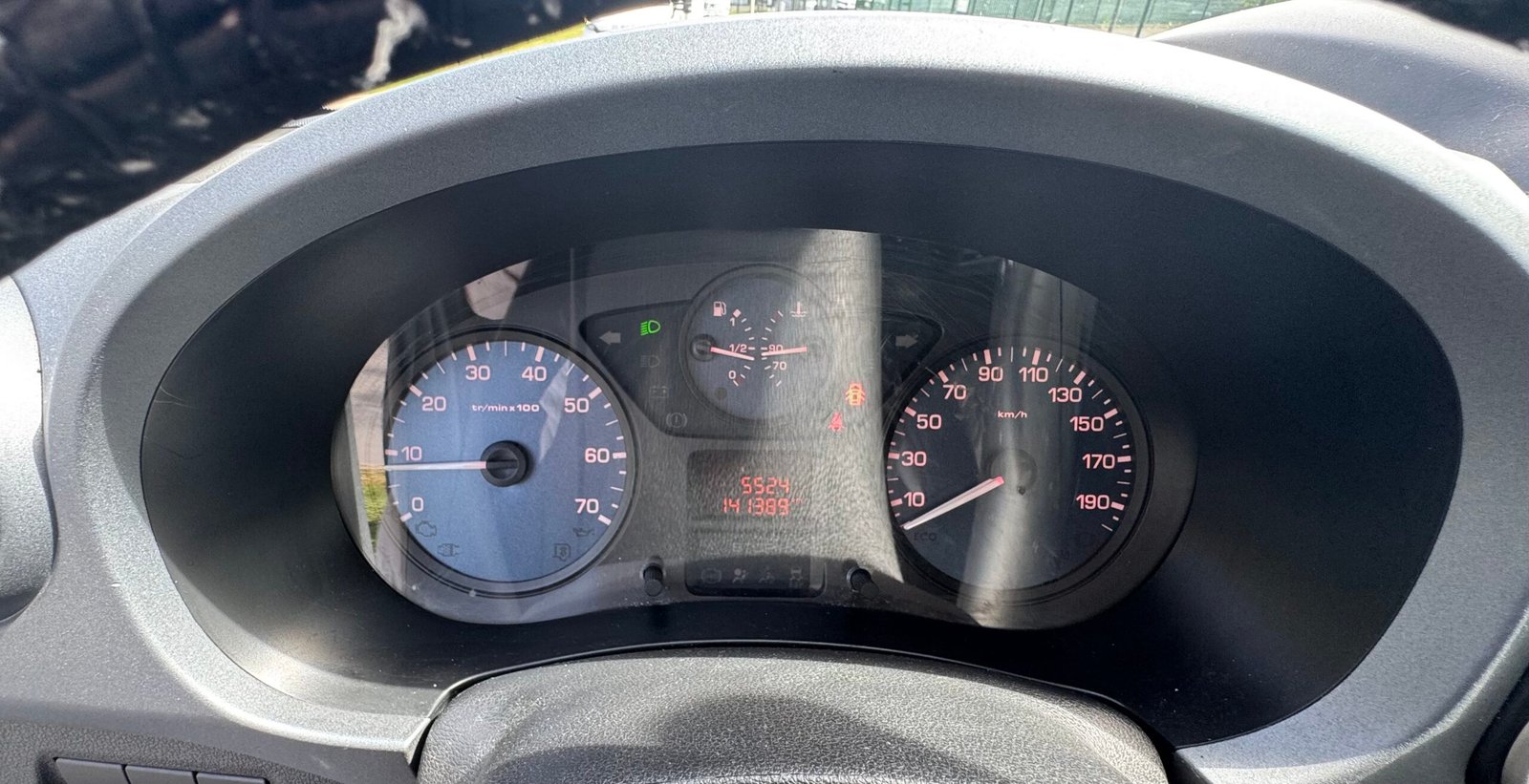 PEUGEOT Partner Tepee 1.6 HDi FAP 92ch