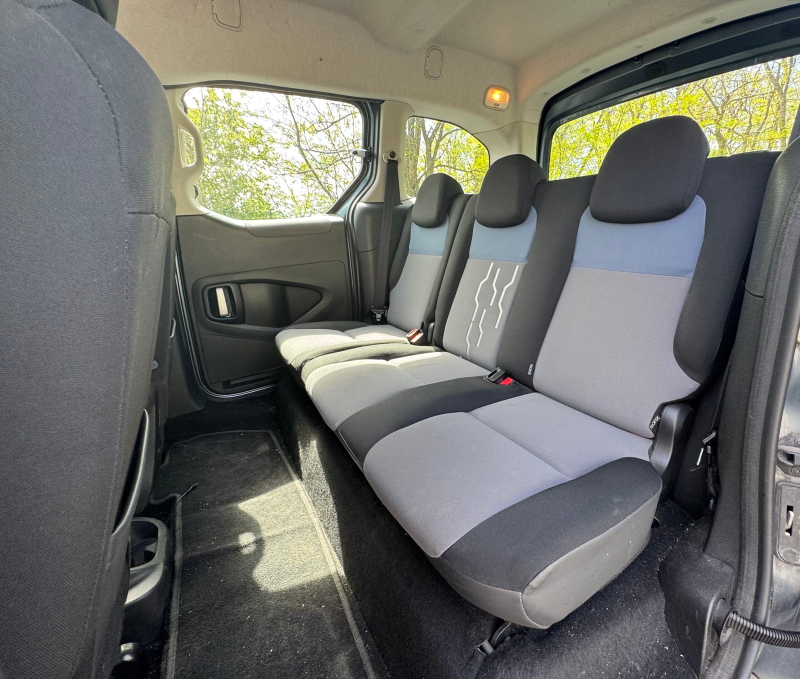 PEUGEOT Partner Tepee 1.6 HDi FAP 92ch