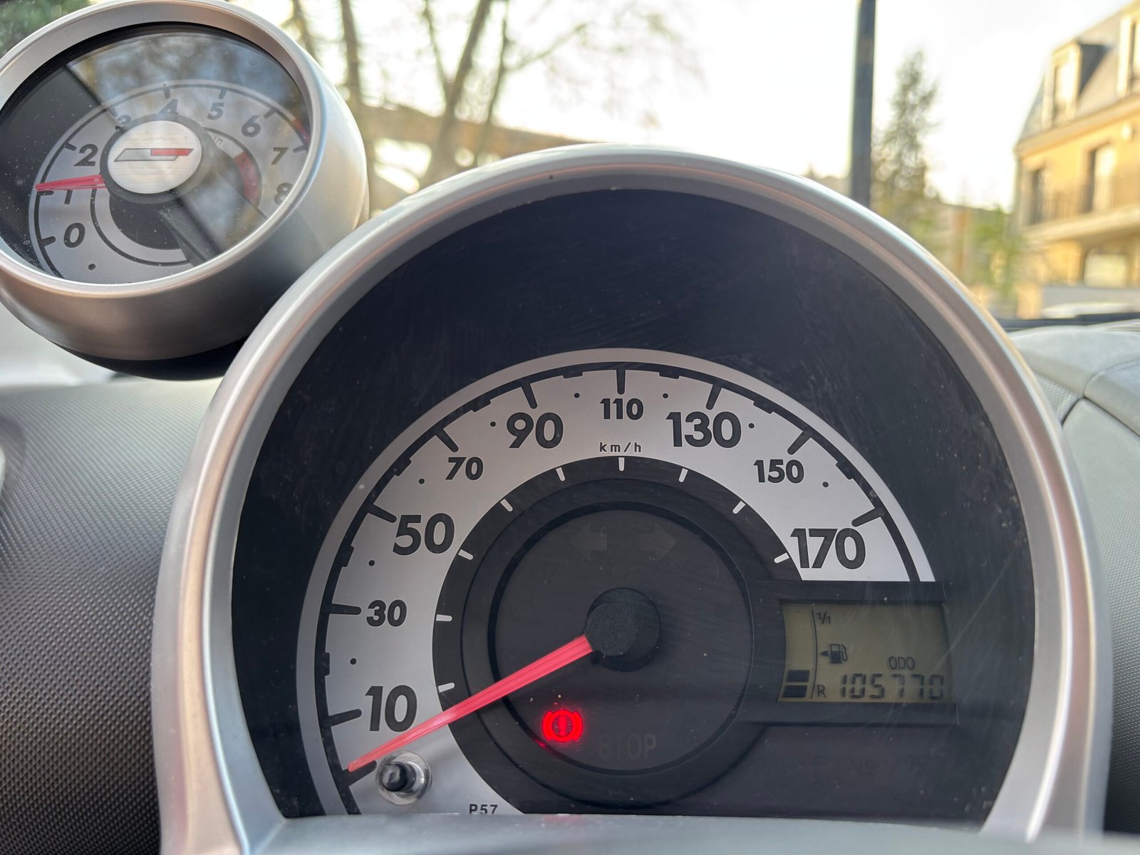 PEUGEOT 107 1.0 68ch “Sportium”