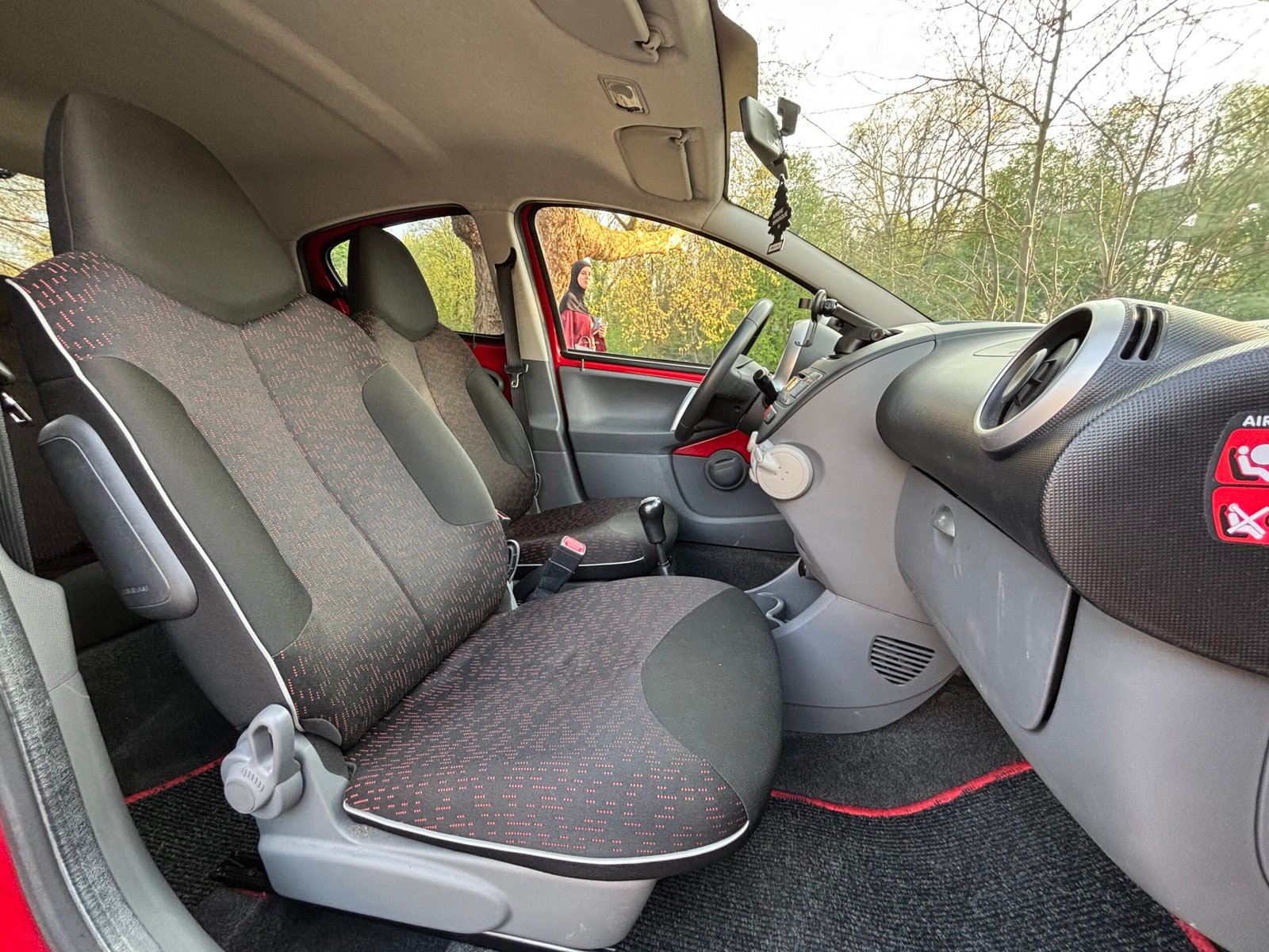 PEUGEOT 107 1.0 68ch “Sportium”