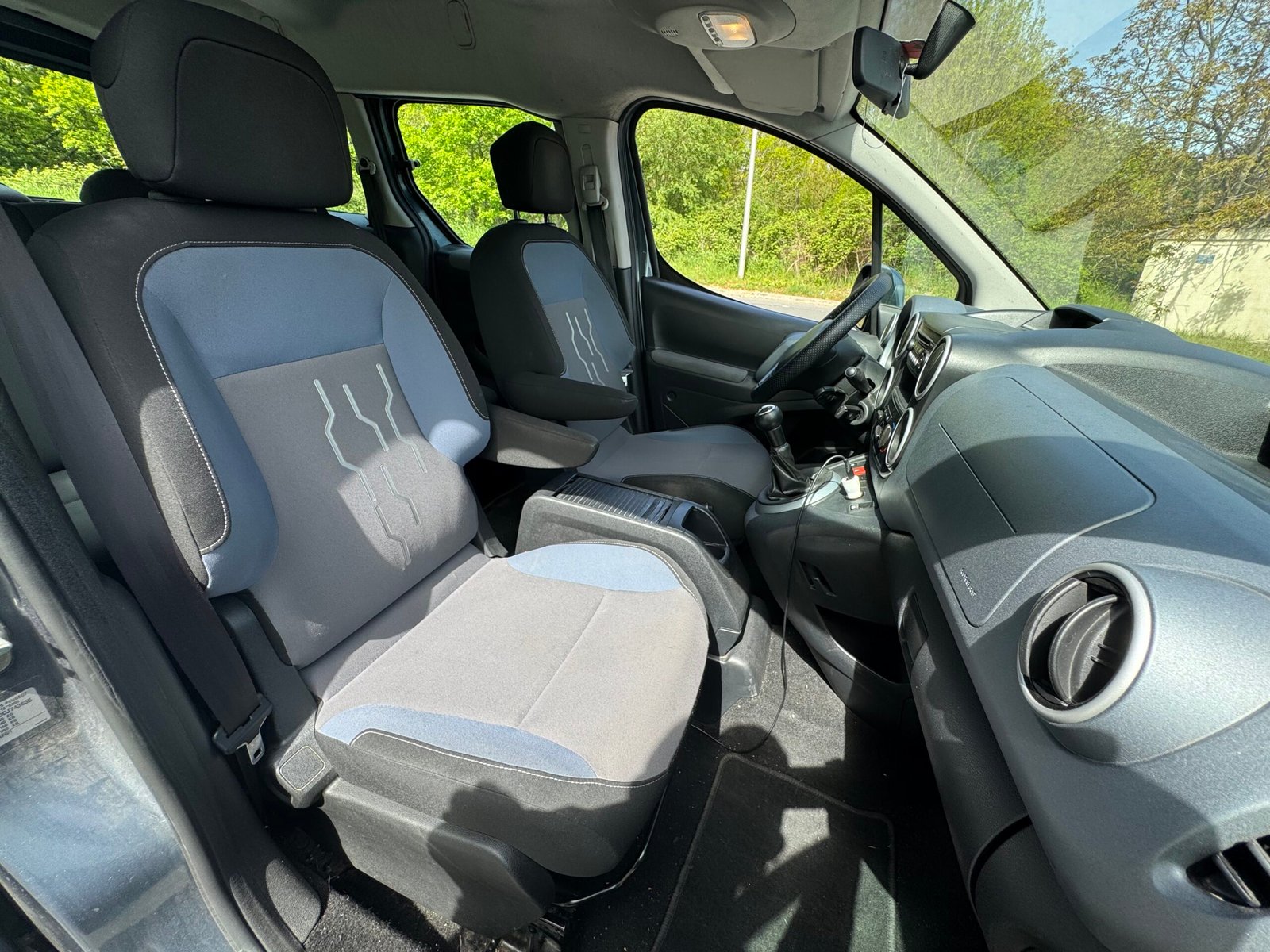 PEUGEOT Partner Tepee 1.6 HDi FAP 92ch