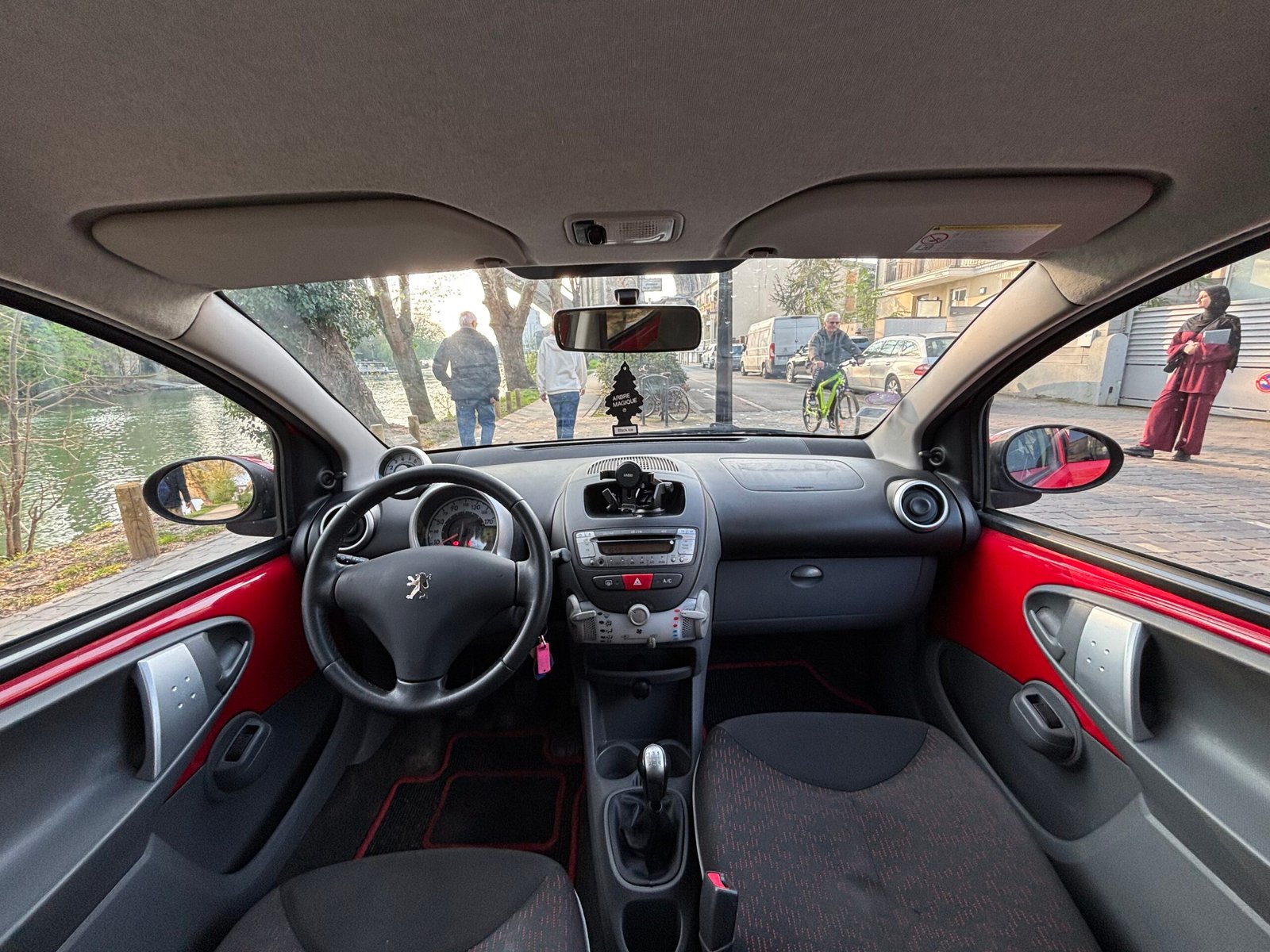 PEUGEOT 107 1.0 68ch “Sportium”