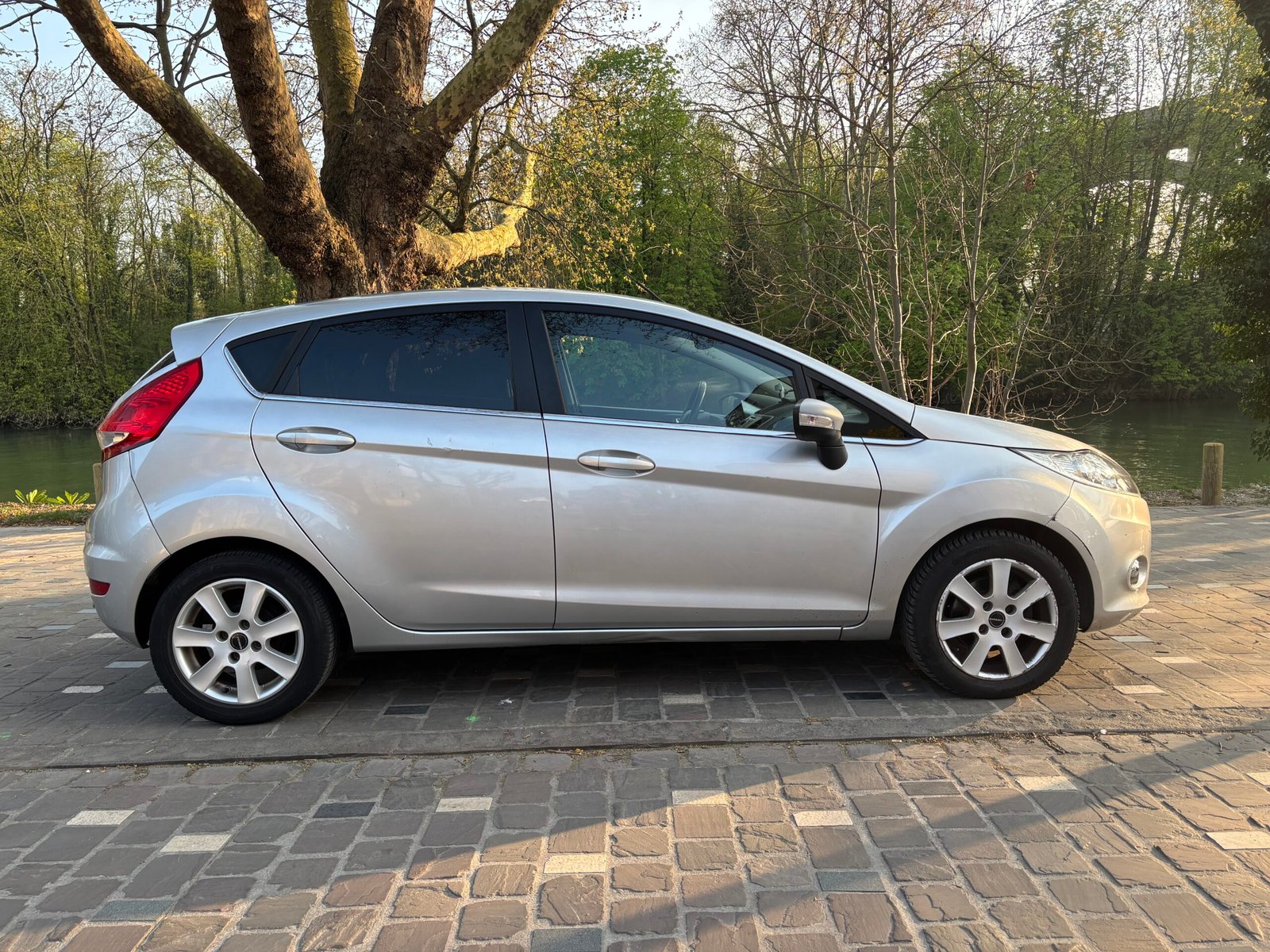 FORD Fiesta VI 1.4 96ch “Titanium”