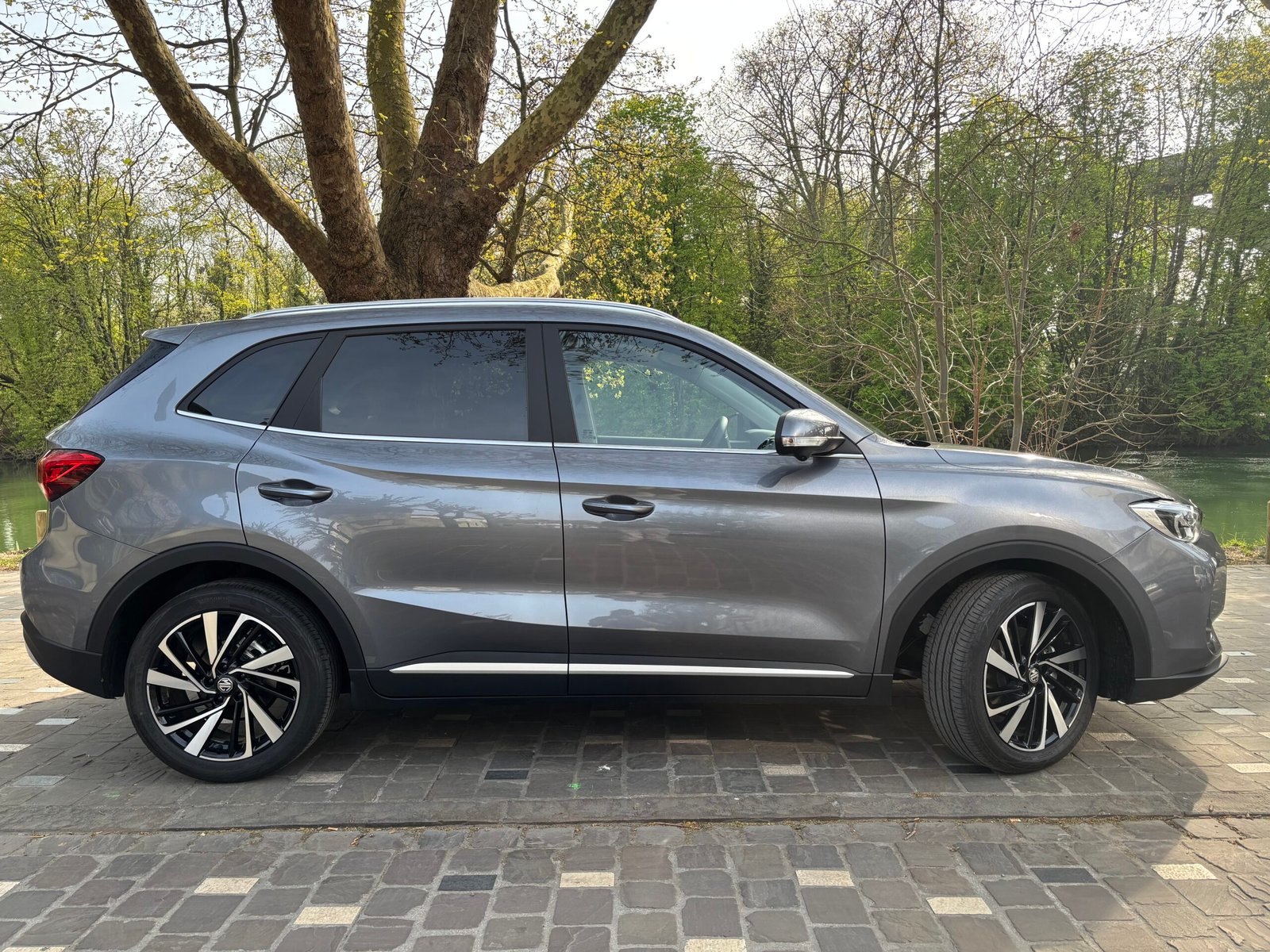 MG ZS+ 1.5 Hybrid+ 197ch “Confort”