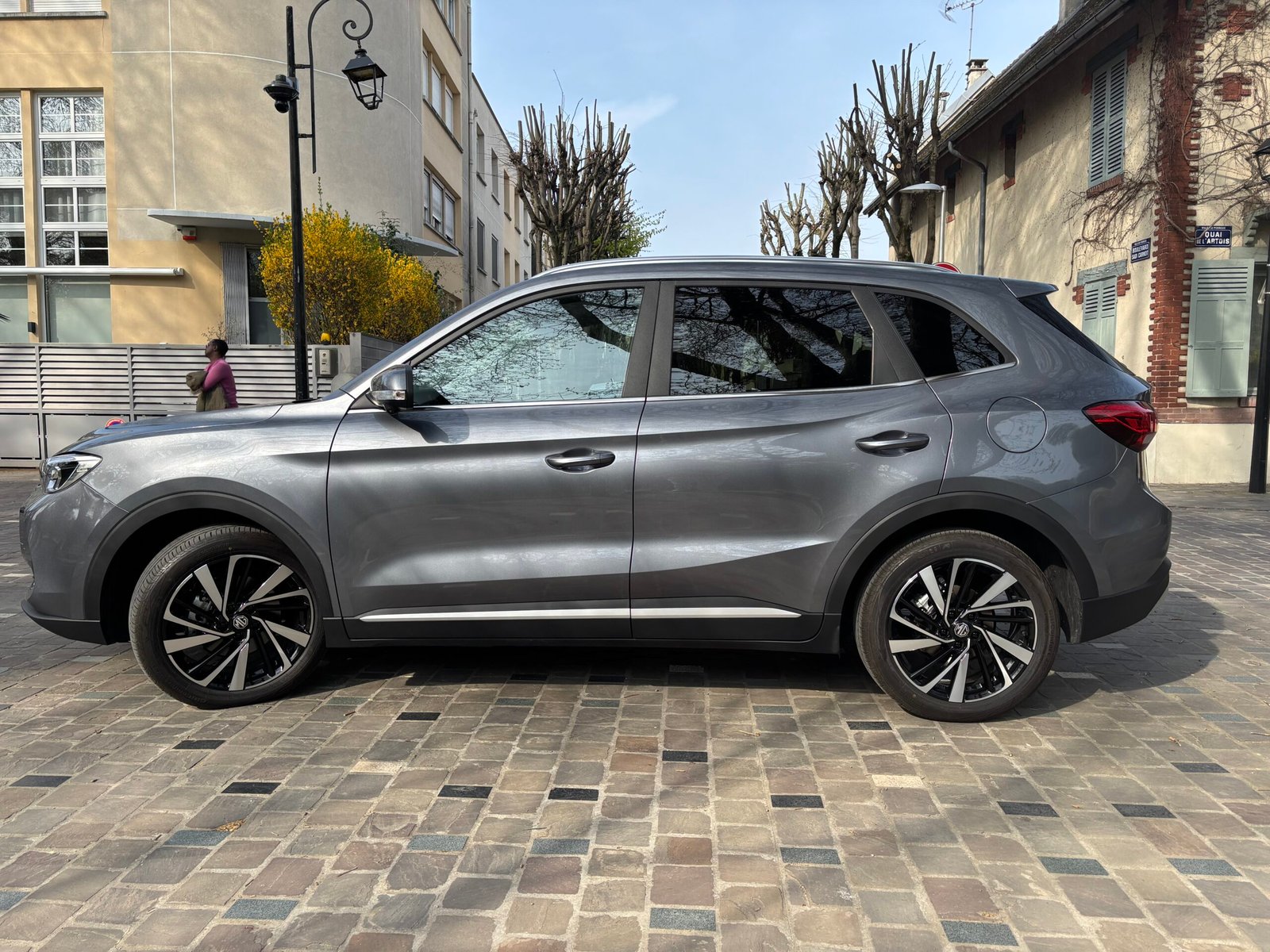 MG ZS+ 1.5 Hybrid+ 197ch “Confort”