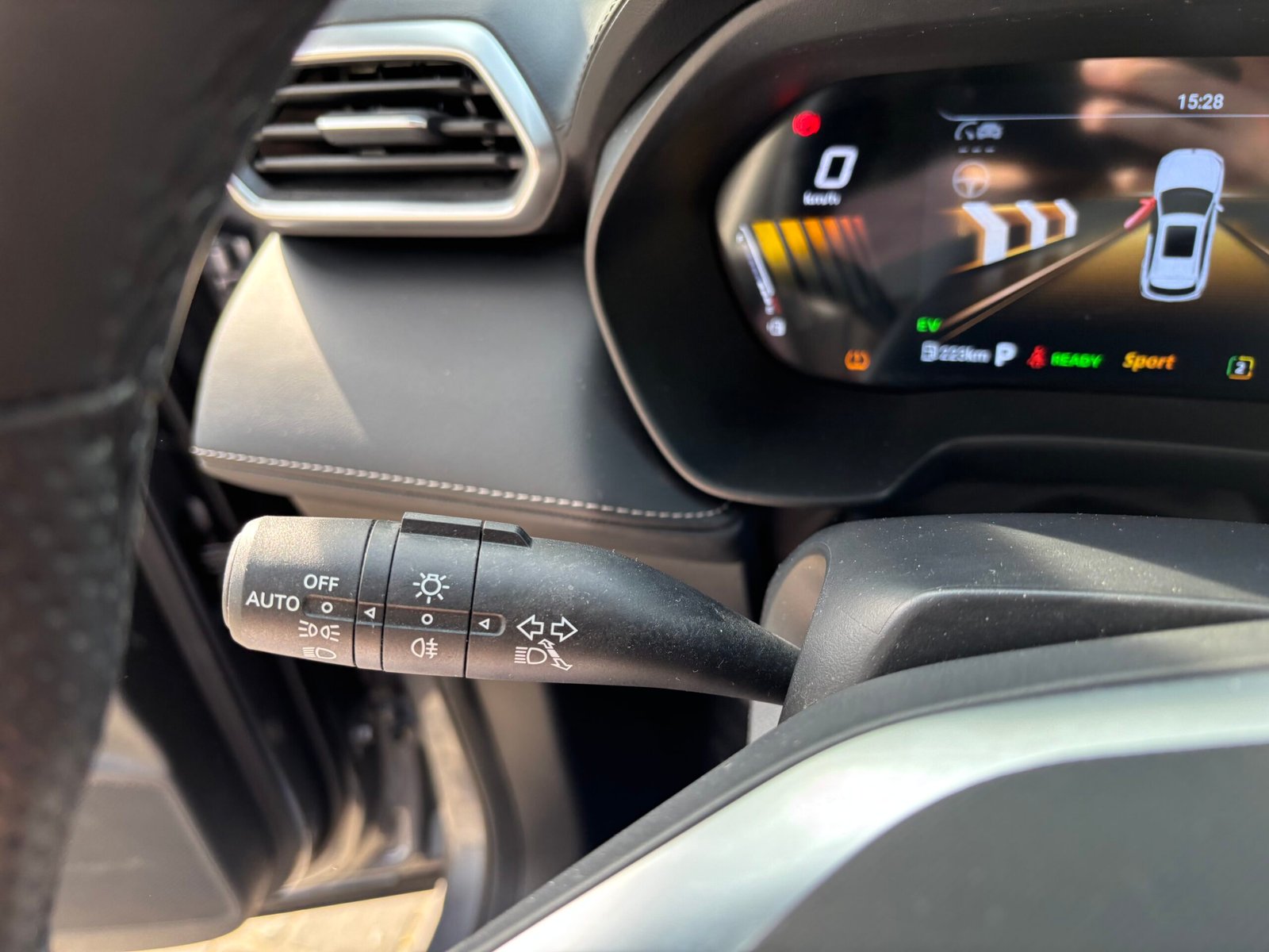 MG ZS+ 1.5 Hybrid+ 197ch “Confort”