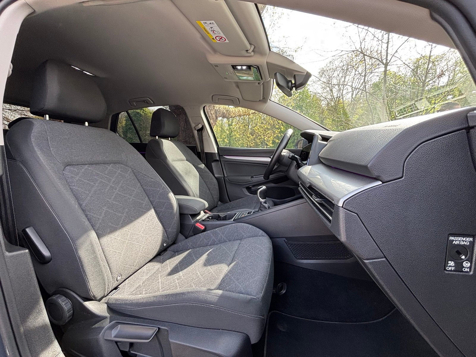 VOLKSWAGEN Golf VIII 1.5 TSi 131ch “Life business first”