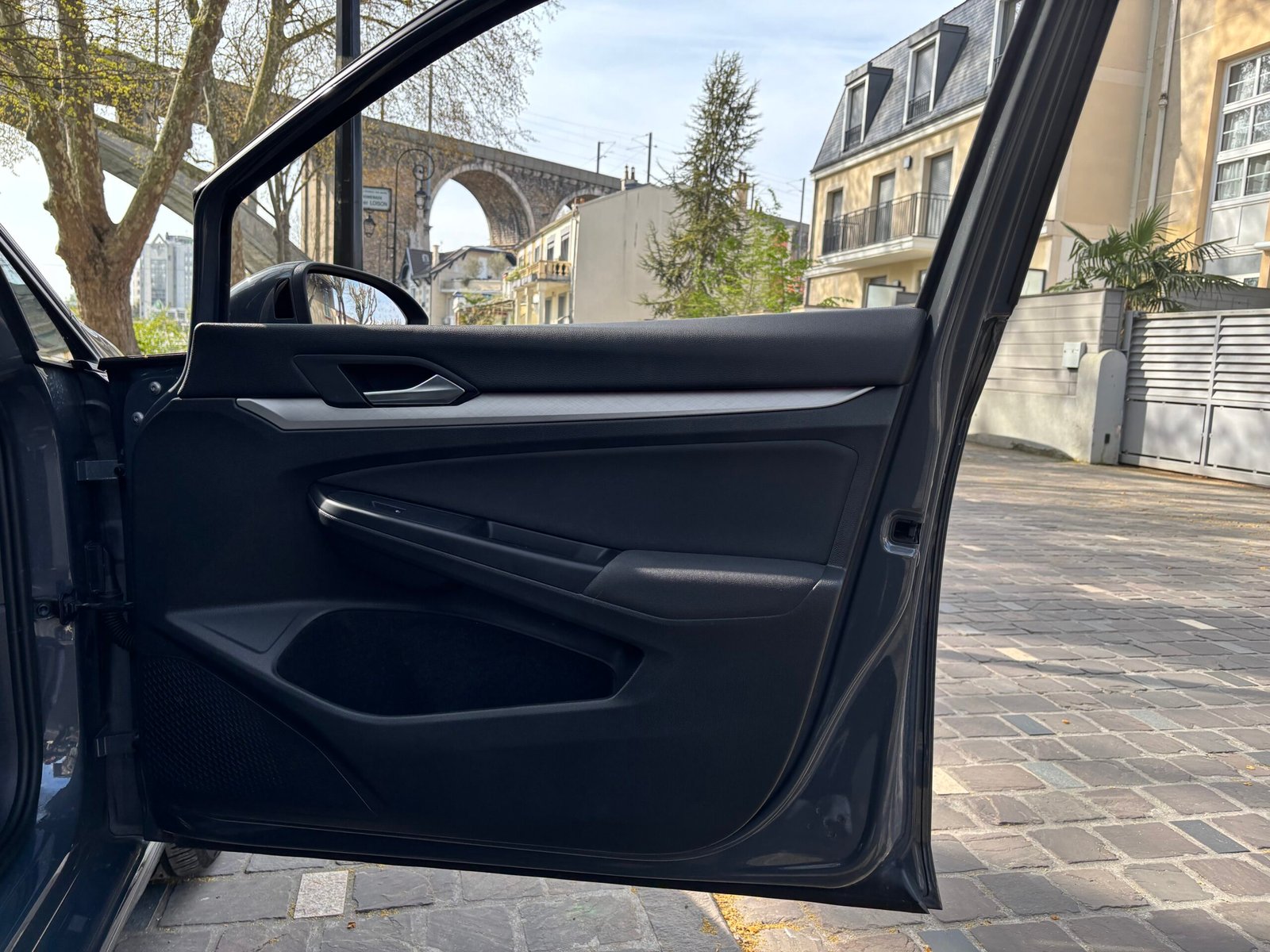 VOLKSWAGEN Golf VIII 1.5 TSi 131ch “Life business first”