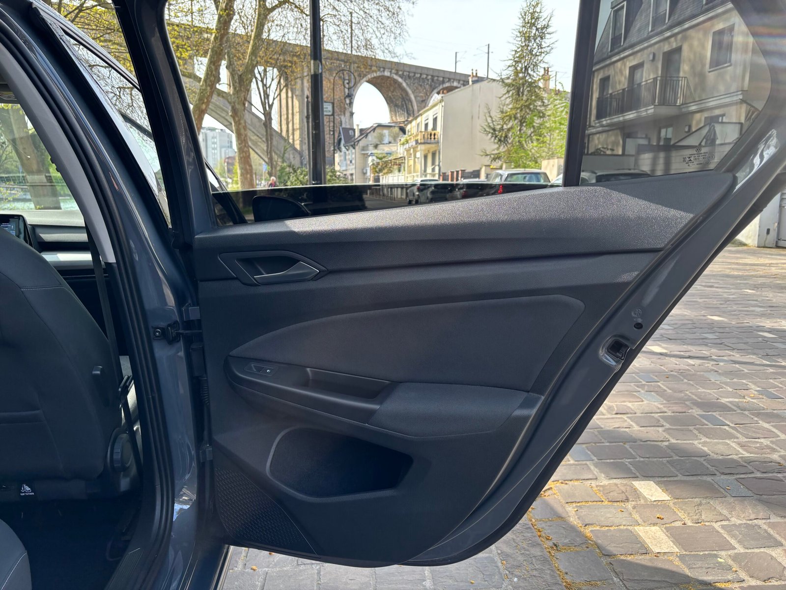 VOLKSWAGEN Golf VIII 1.5 TSi 131ch “Life business first”