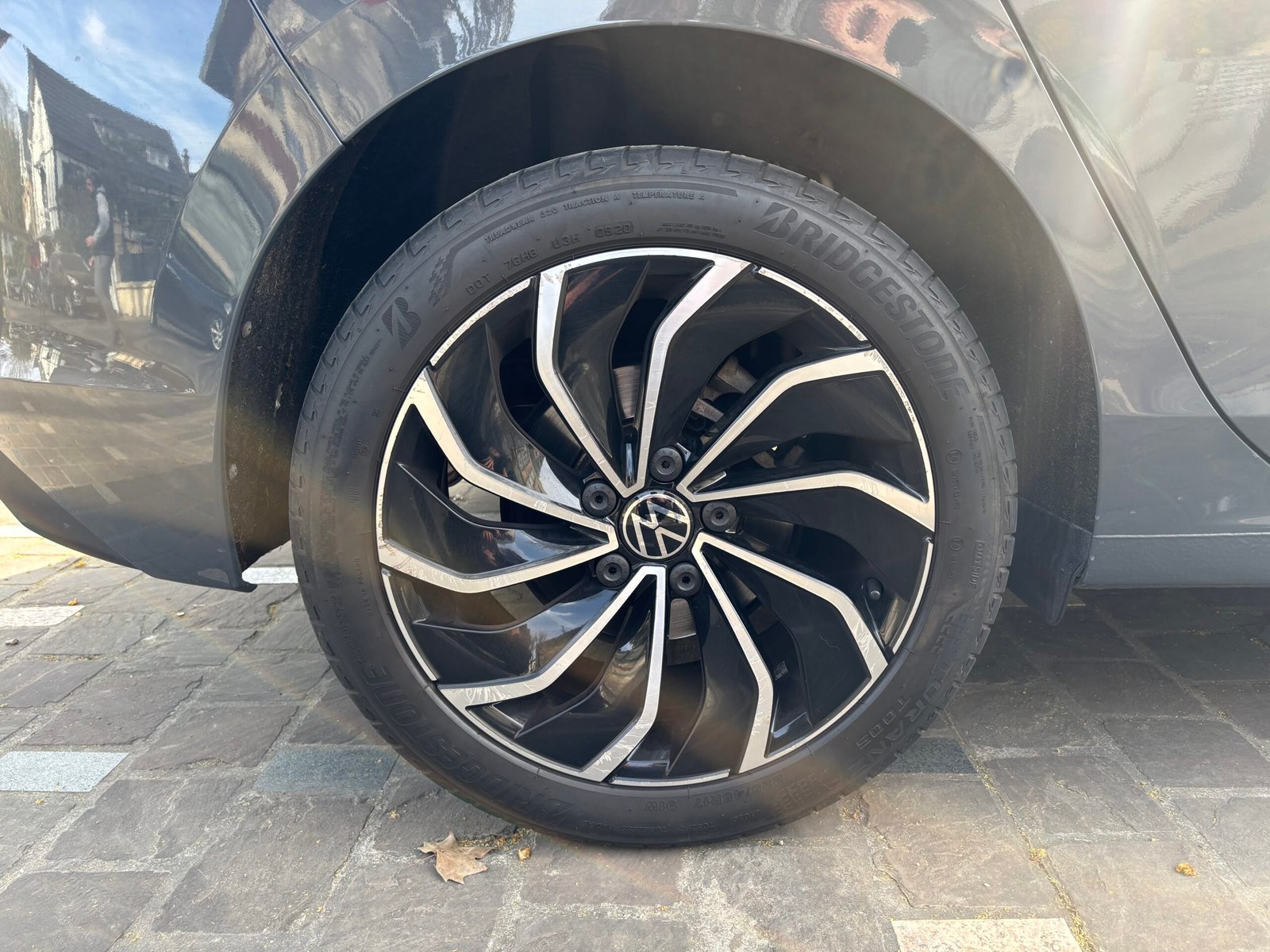 VOLKSWAGEN Golf VIII 1.5 TSi 131ch “Life business first”