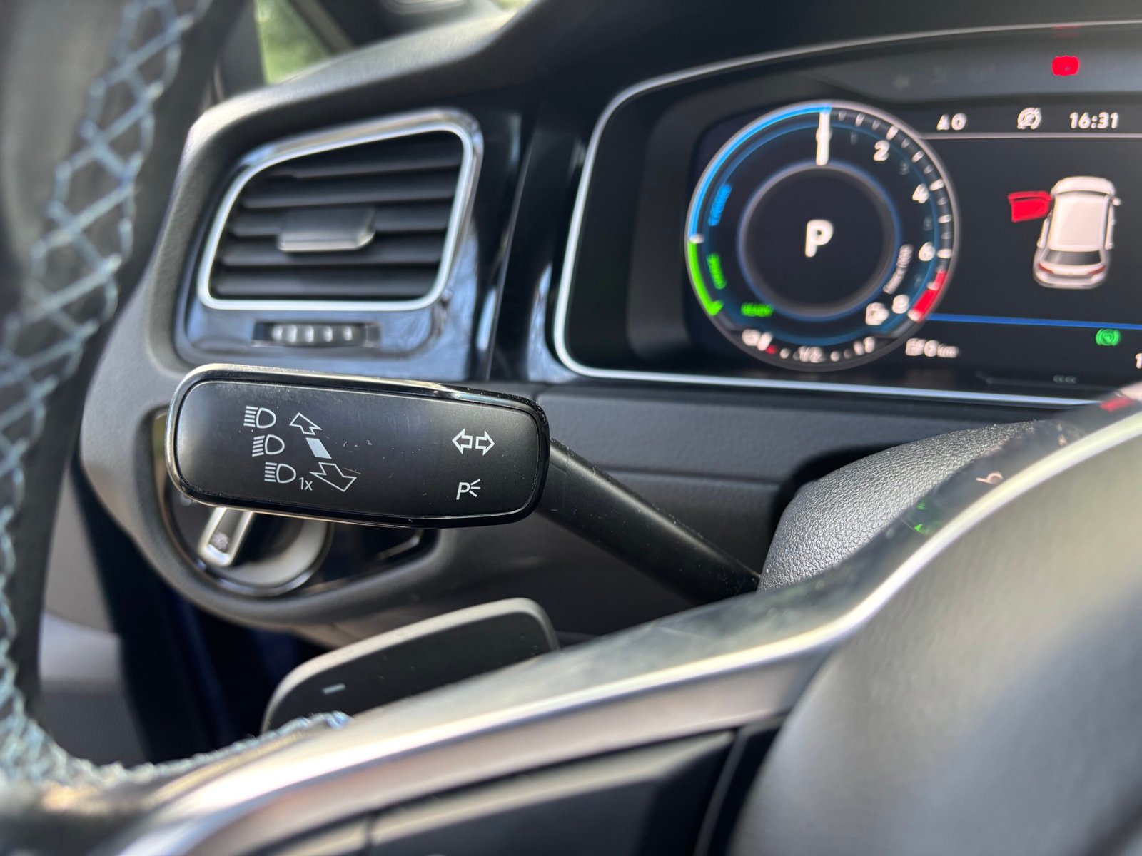 VOLKSWAGEN Golf VII GTE 1.4 TSI 204ch Hybrid