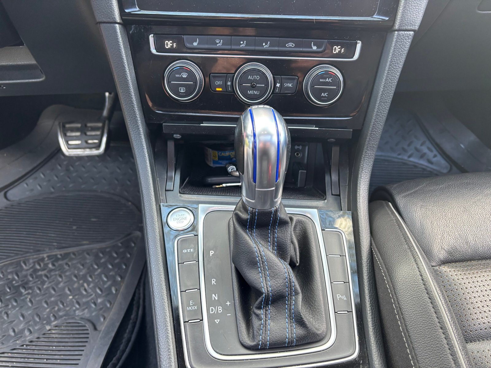 VOLKSWAGEN Golf VII GTE 1.4 TSI 204ch Hybrid