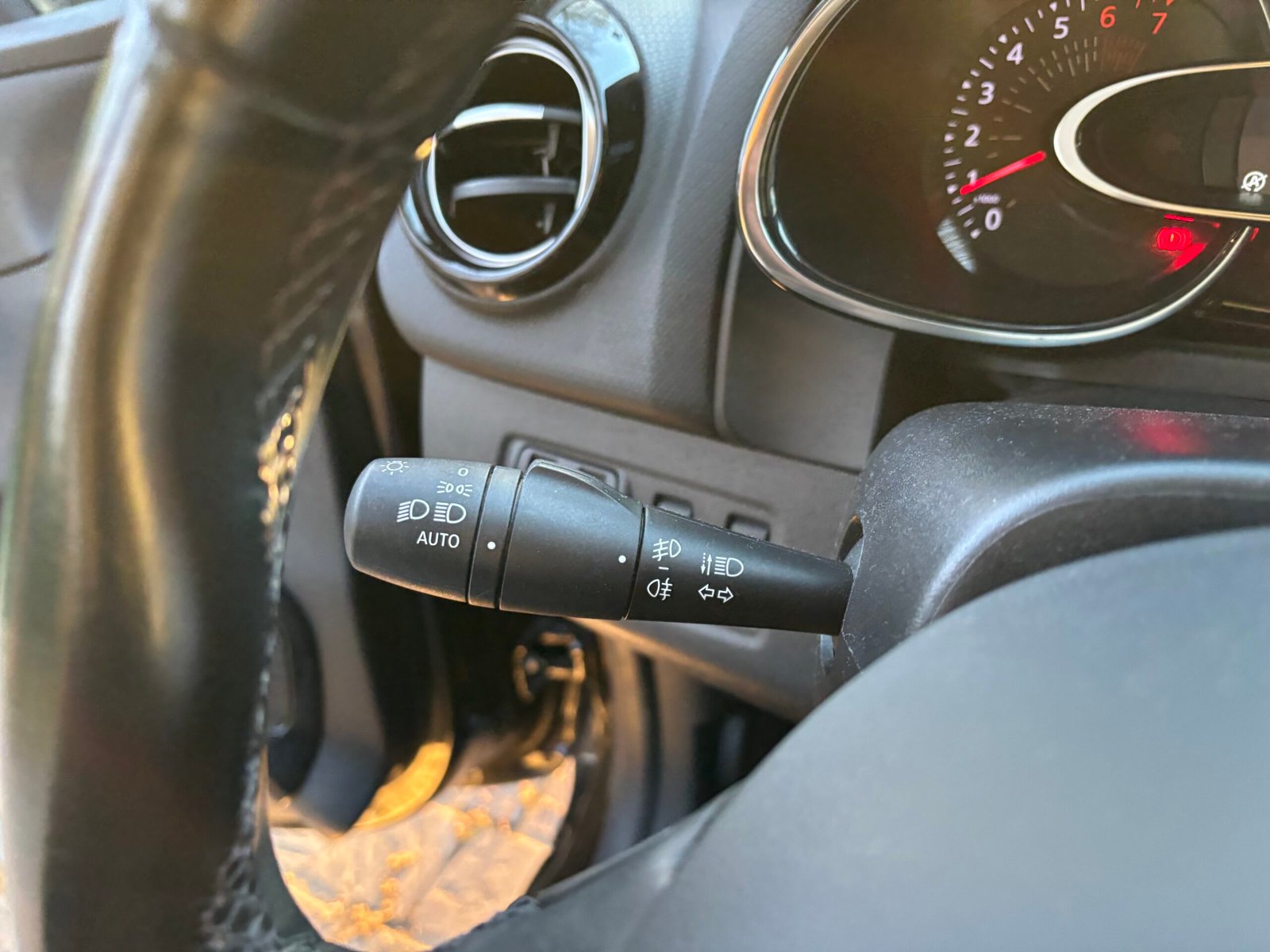 RENAULT Clio IV Phase 2 0.9 TCe 90ch “Intens”