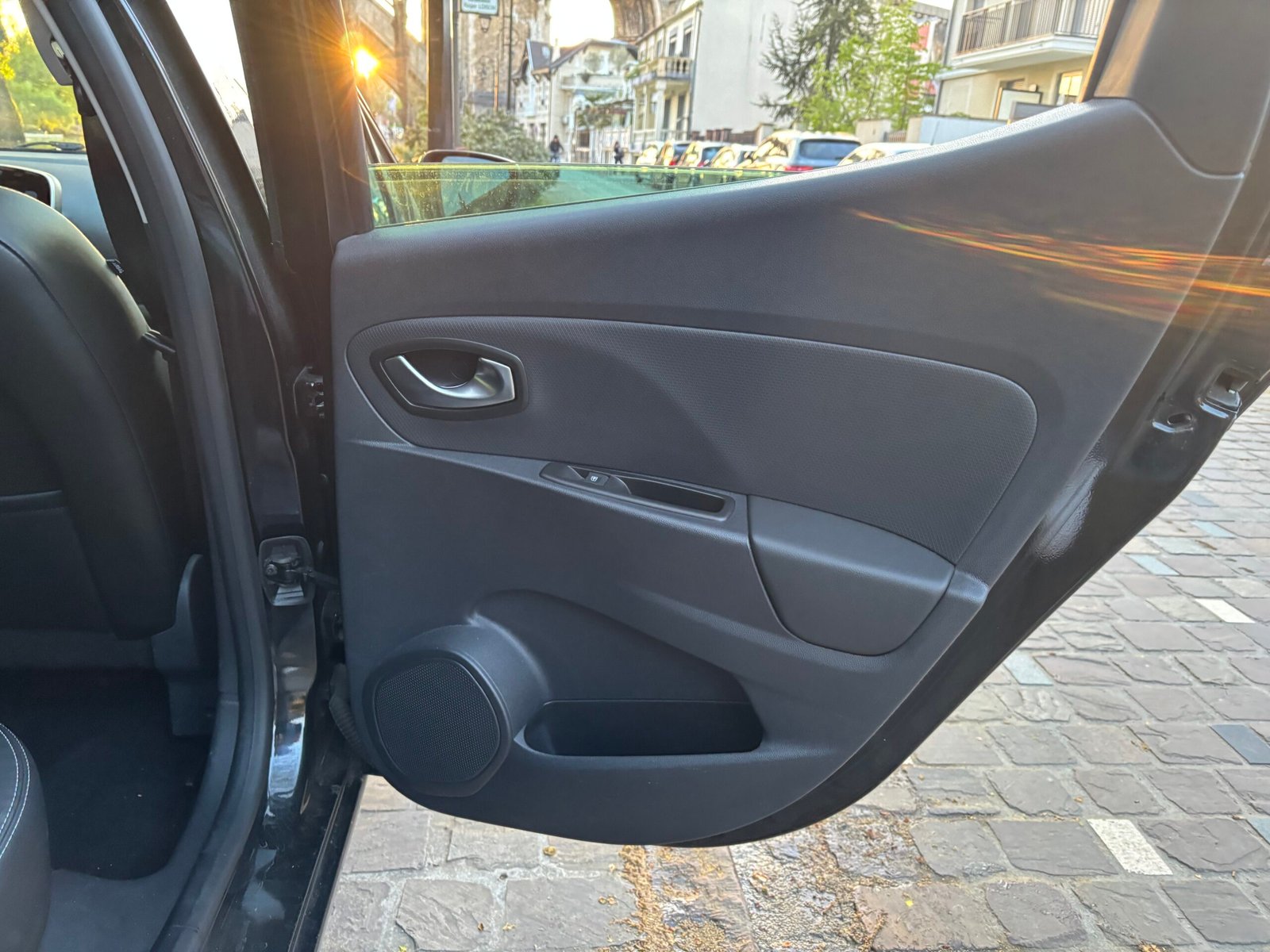 RENAULT Clio IV Phase 2 0.9 TCe 90ch “Intens”