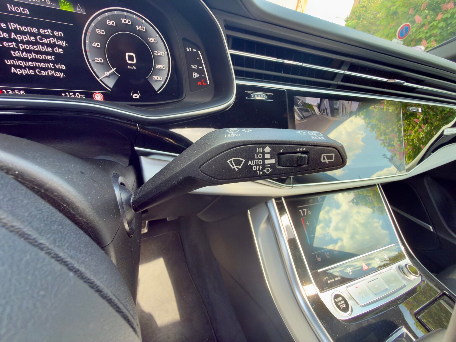 Description du Audi Q8  60 TFSI compétition  tiptronic 8 462 cv