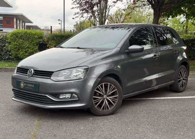 VOLKSWAGEN Polo V 5 portes Phase 2 1.4 TDI 12V BlueMotion DSG7 90 cv Allstar Boîte auto