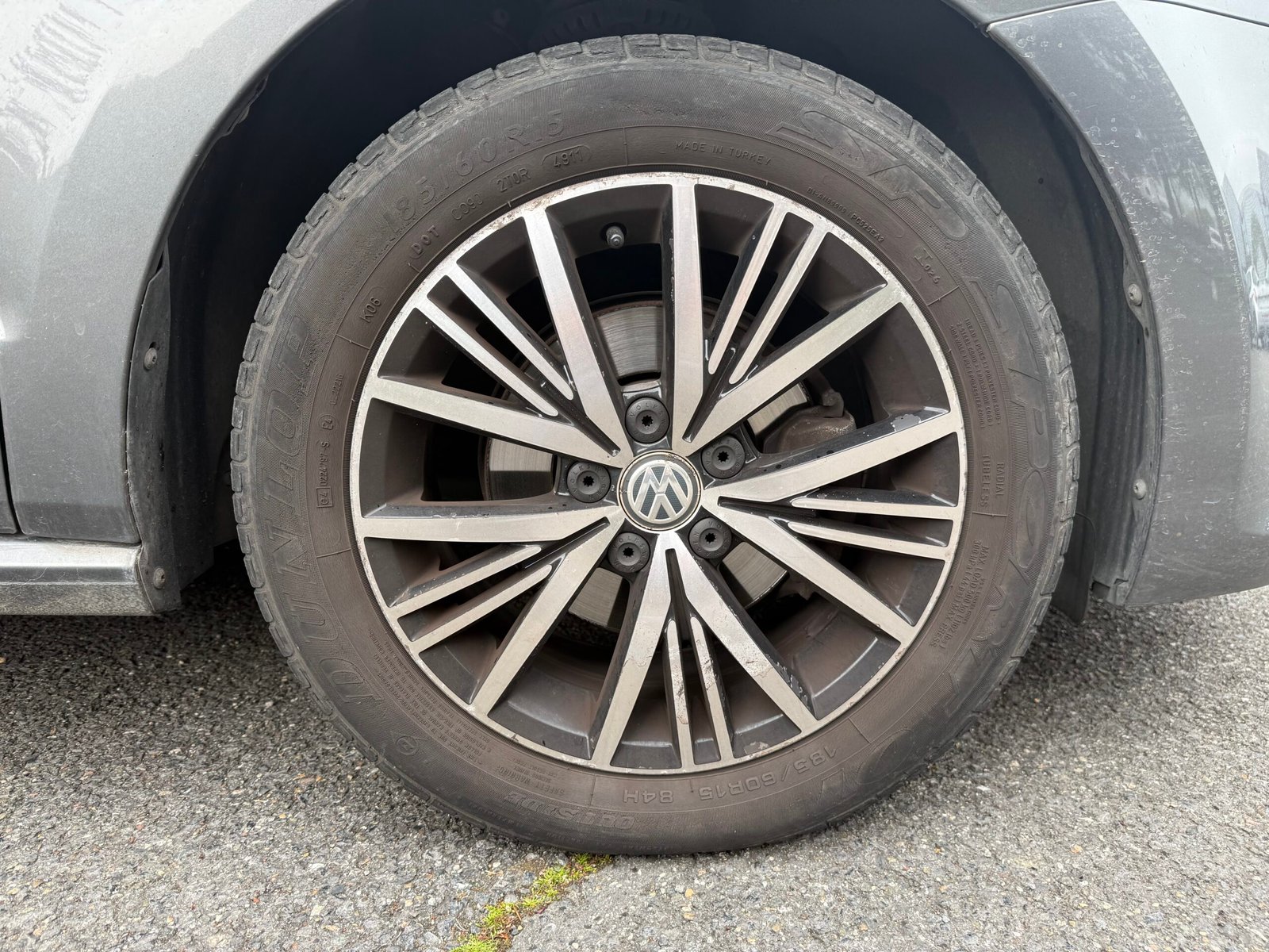 VOLKSWAGEN Polo V 5 portes Phase 2 1.4 TDI 12V BlueMotion DSG7 90 cv Allstar Boîte auto