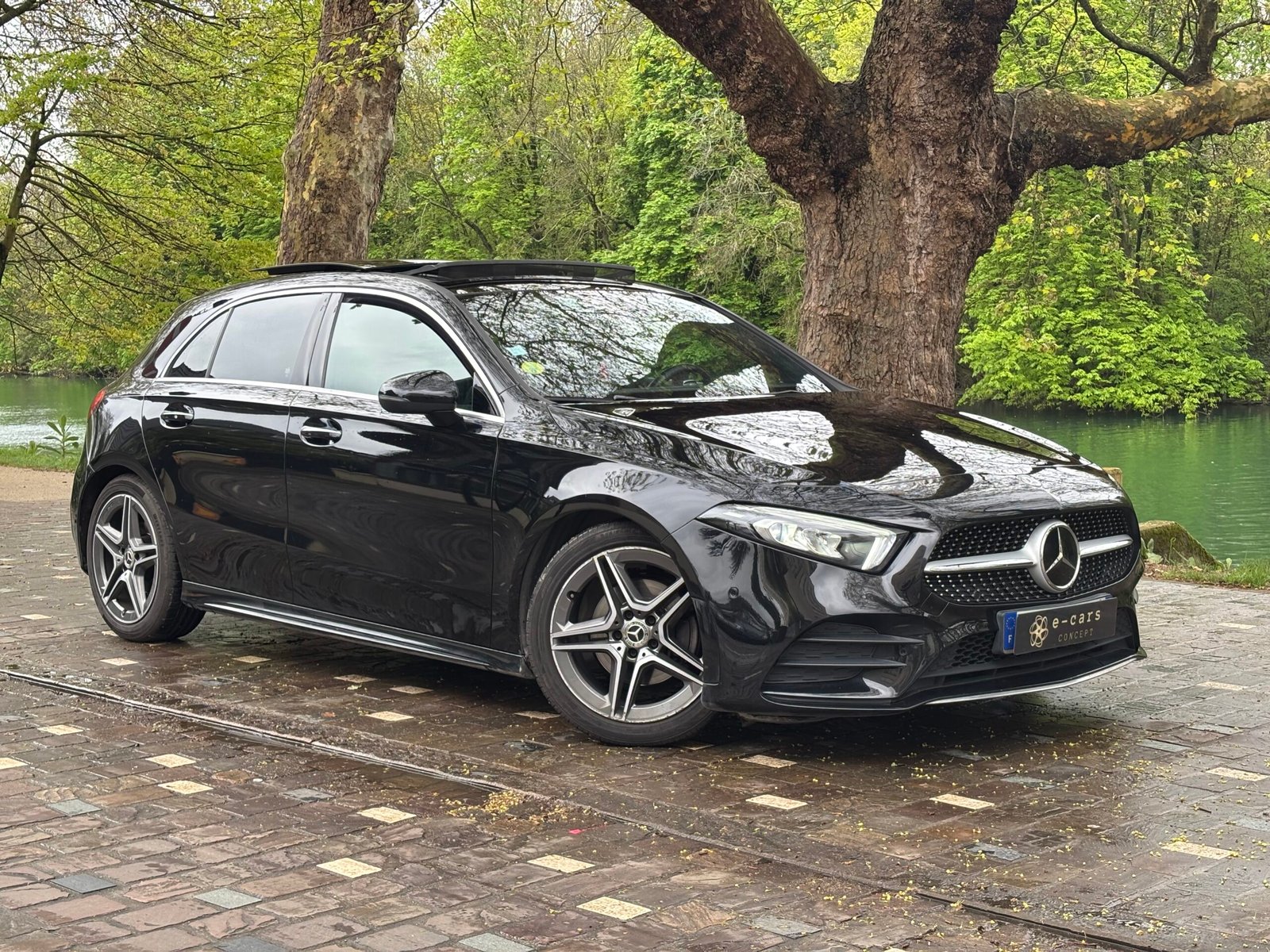 MERCEDES-BENZ Classe A 180 d 1.5 116ch “AMG Line”