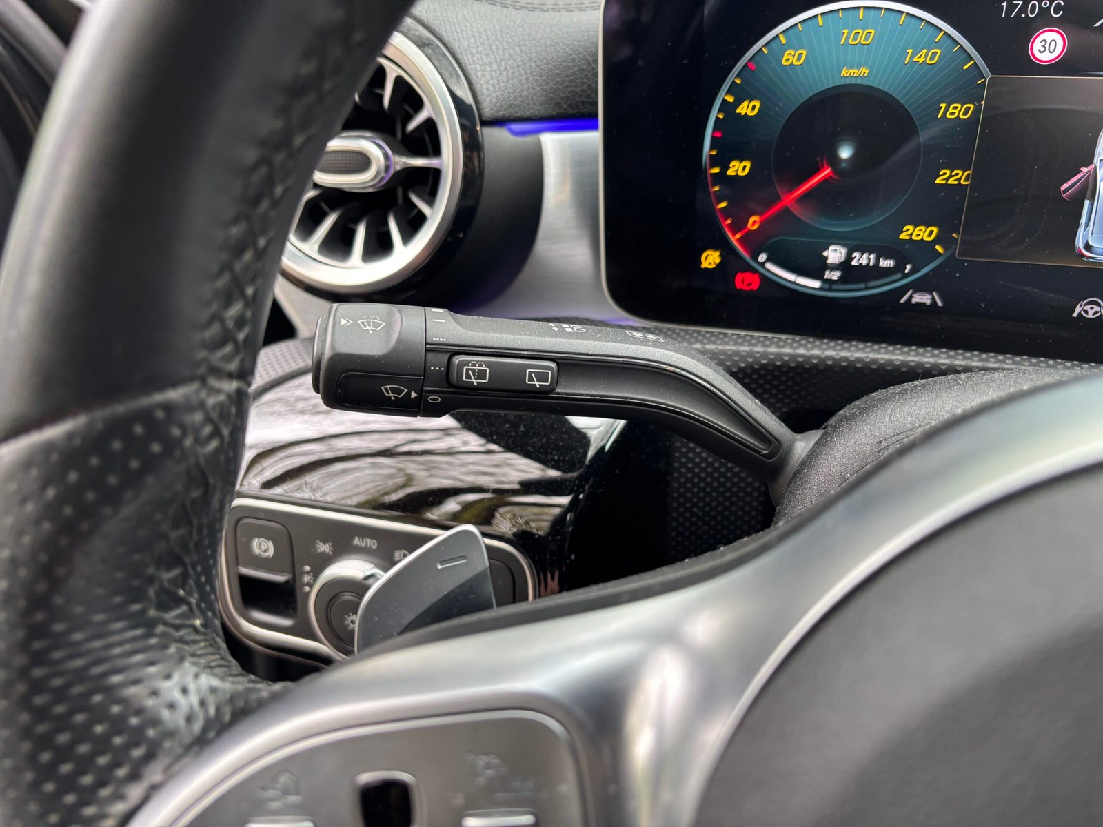 MERCEDES-BENZ Classe A 180 d 1.5 116ch “AMG Line”