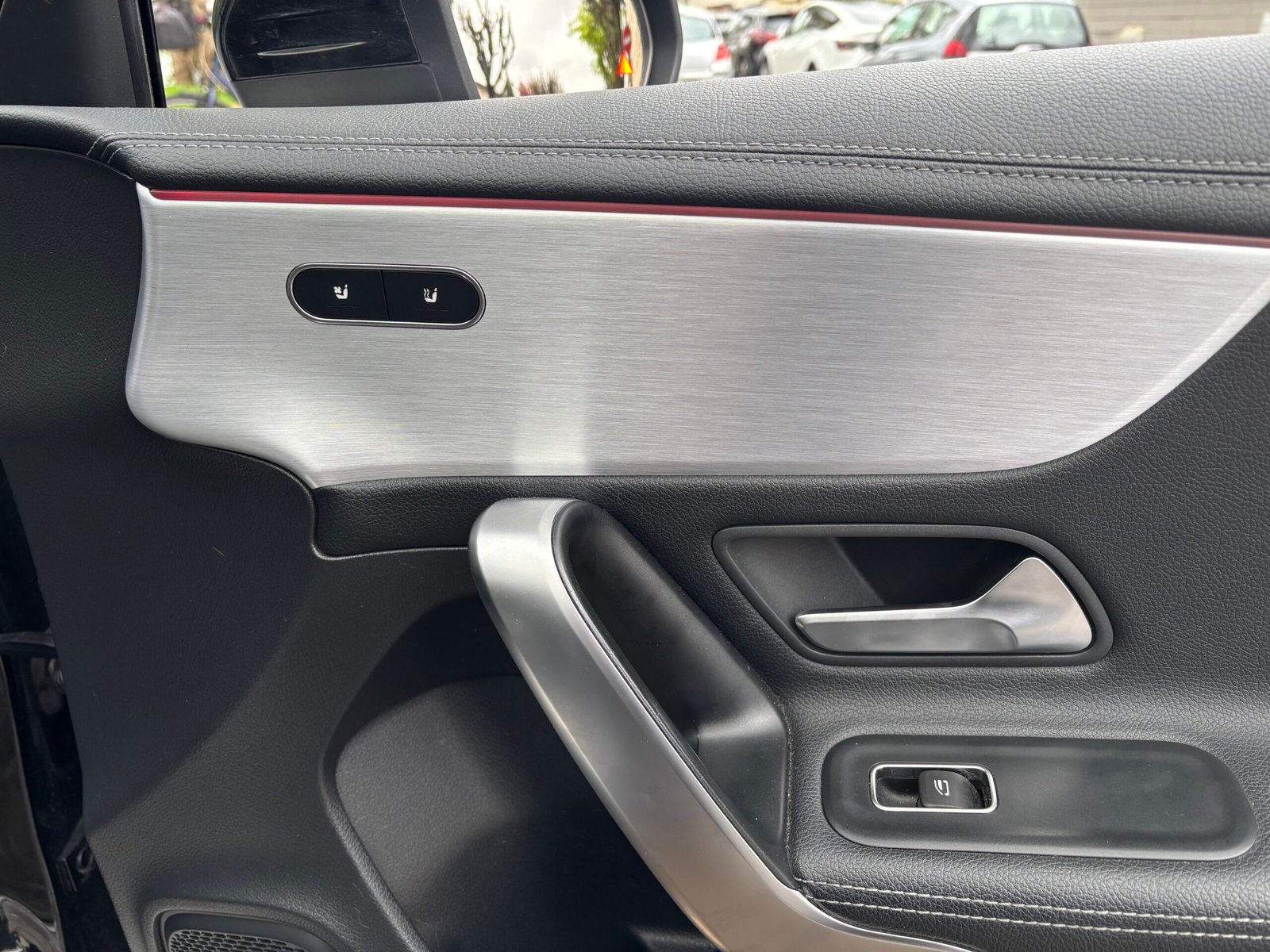 MERCEDES-BENZ Classe A 180 d 1.5 116ch “AMG Line”