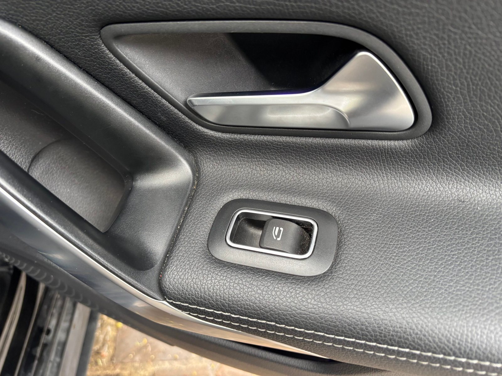 MERCEDES-BENZ Classe A 180 d 1.5 116ch “AMG Line”