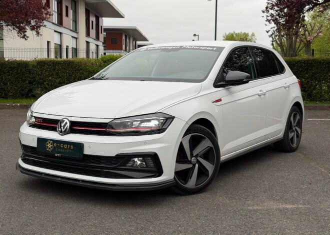 VOLKSWAGEN Polo VI GTI 2.0 TFSI 16V GPF BMT DSG6 200 cv Boîte auto