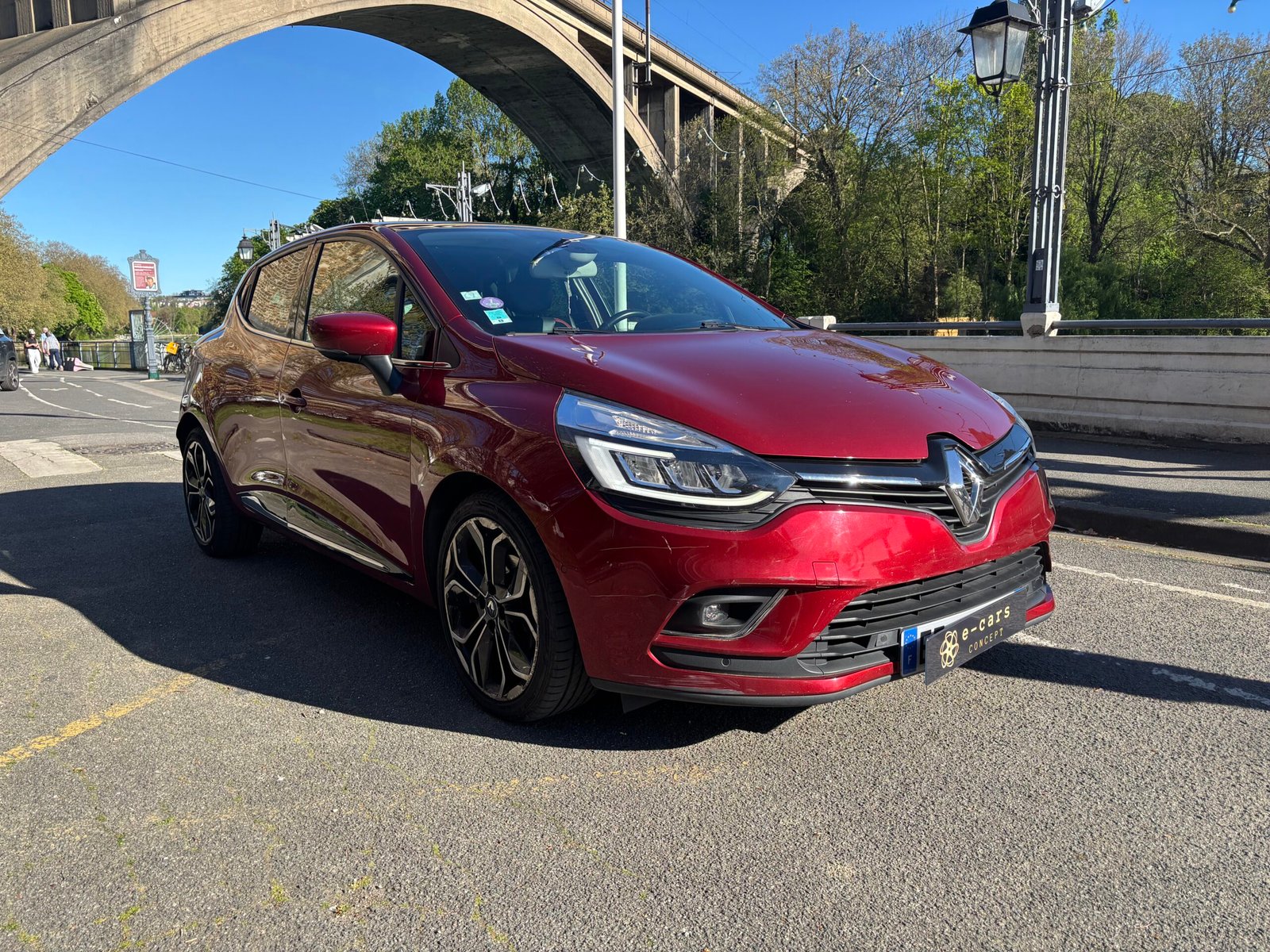 RENAULT Clio IV 1.2 TCe 118ch “Energy intens”