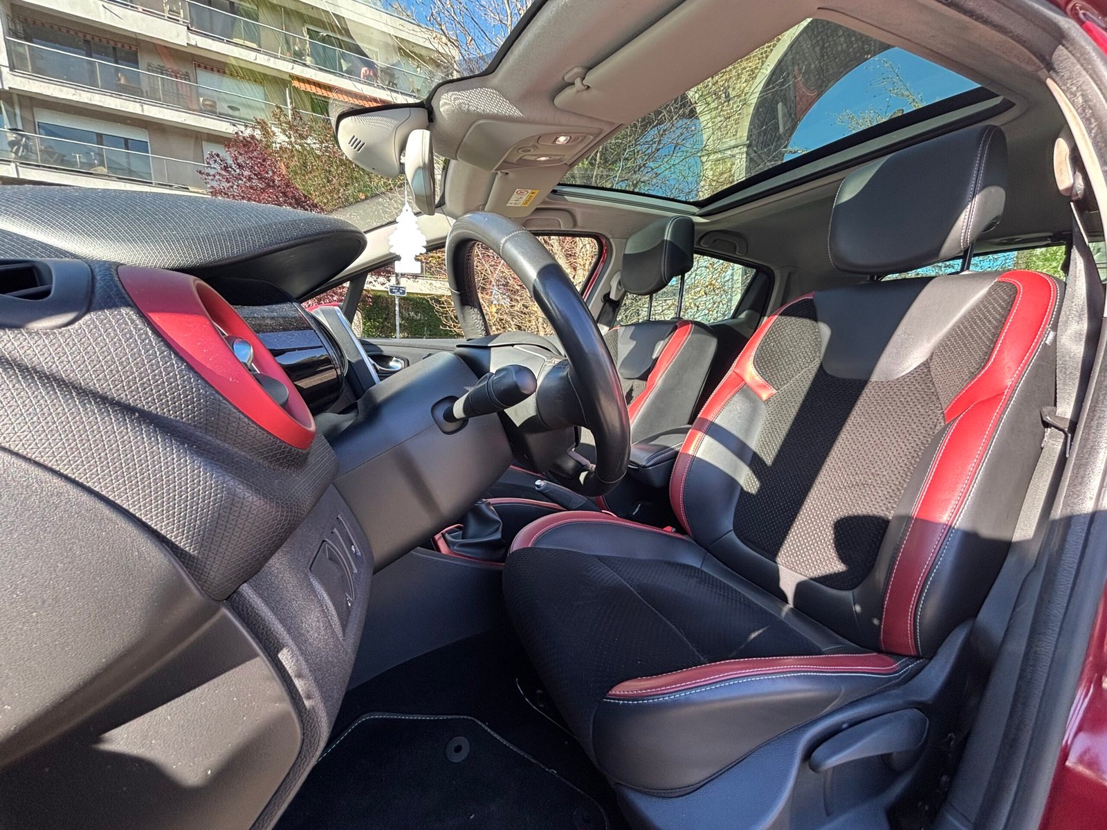 RENAULT Clio IV 1.2 TCe 118ch “Energy intens”