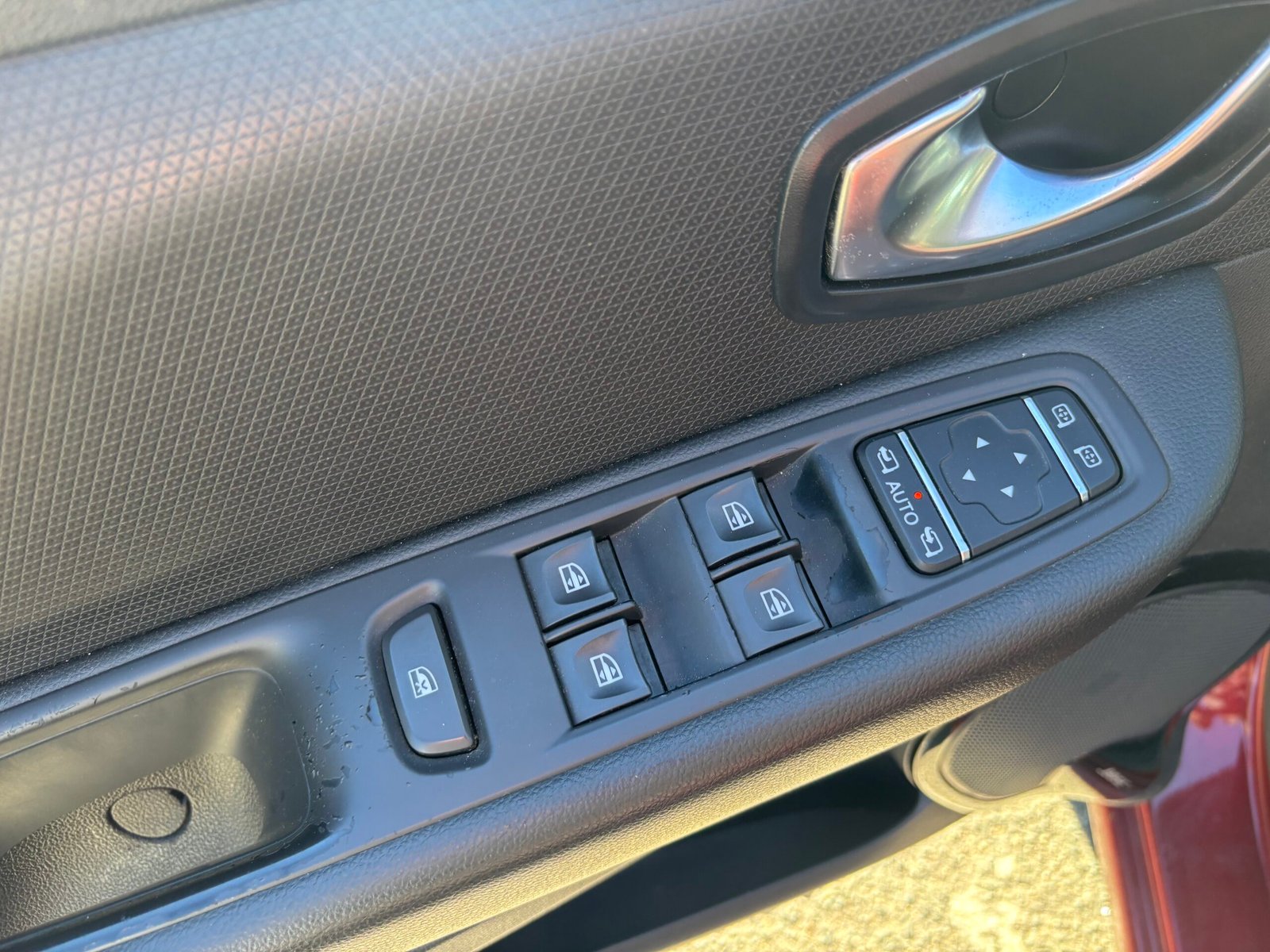 RENAULT Clio IV 1.2 TCe 118ch “Energy intens”