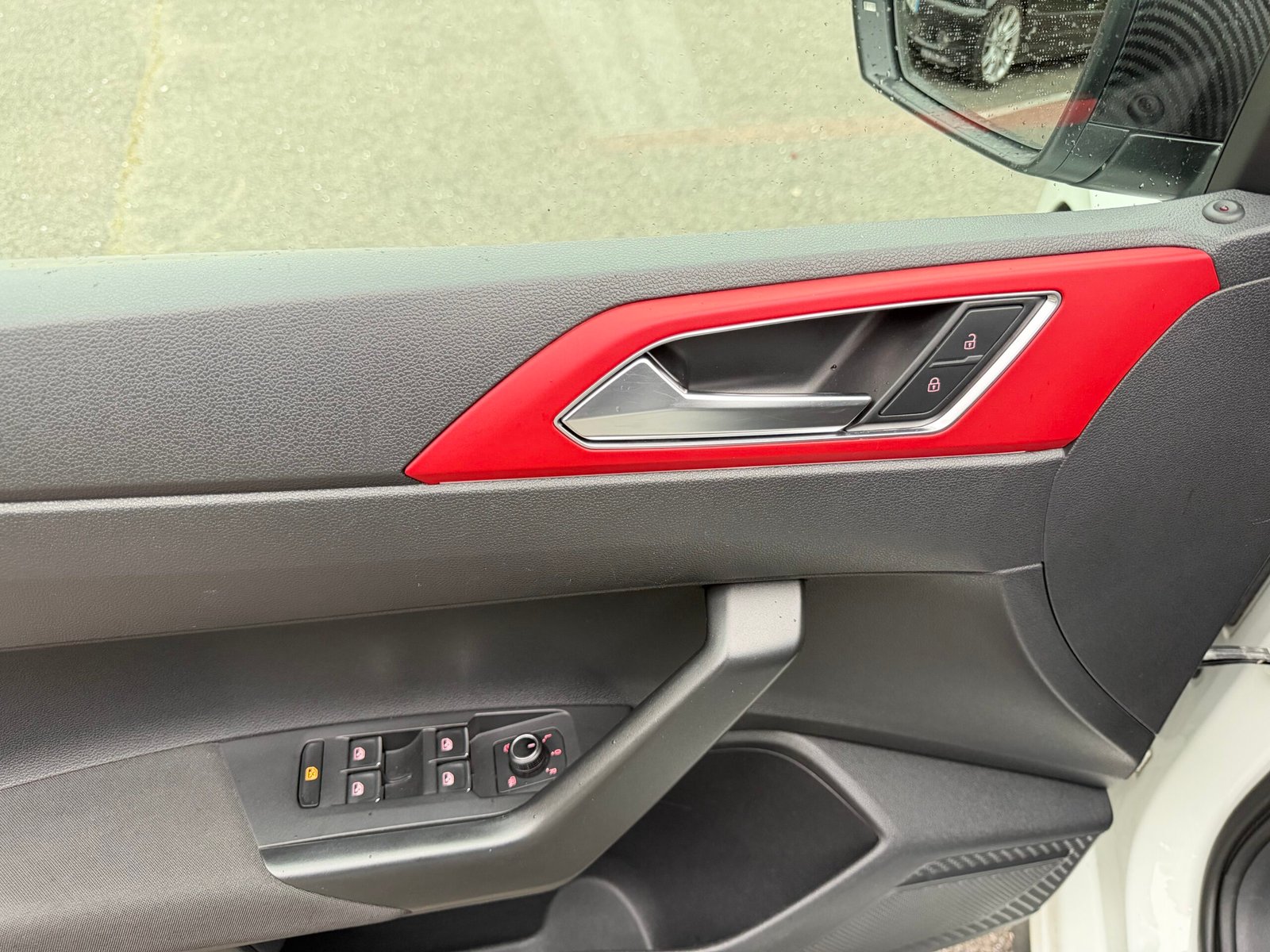 VOLKSWAGEN Polo VI GTI 2.0 TFSI 16V GPF BMT DSG6 200 cv Boîte auto