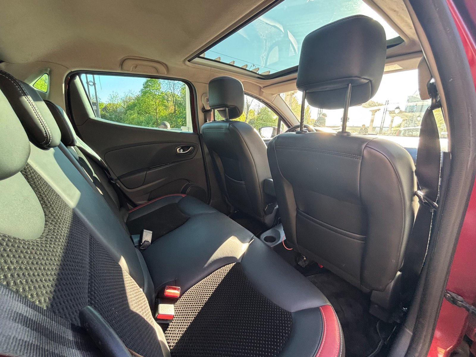 RENAULT Clio IV 1.2 TCe 118ch “Energy intens”