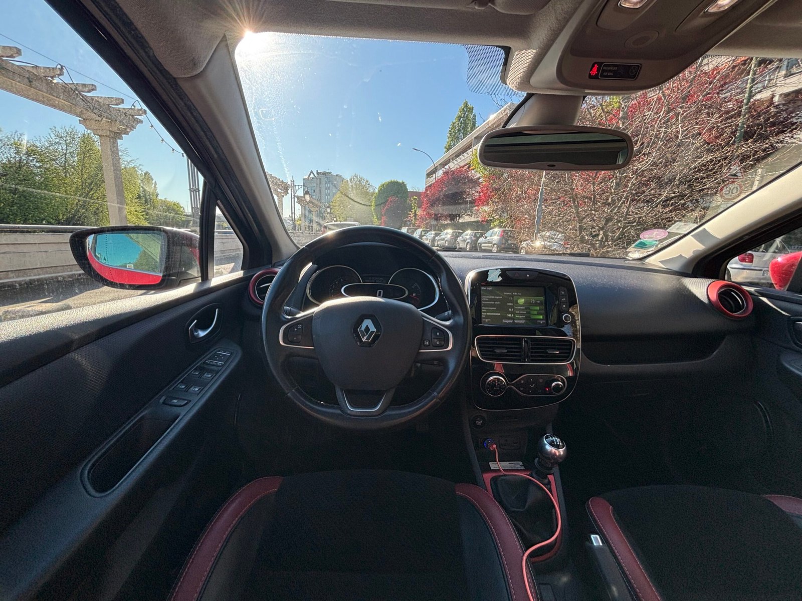 RENAULT Clio IV 1.2 TCe 118ch “Energy intens”