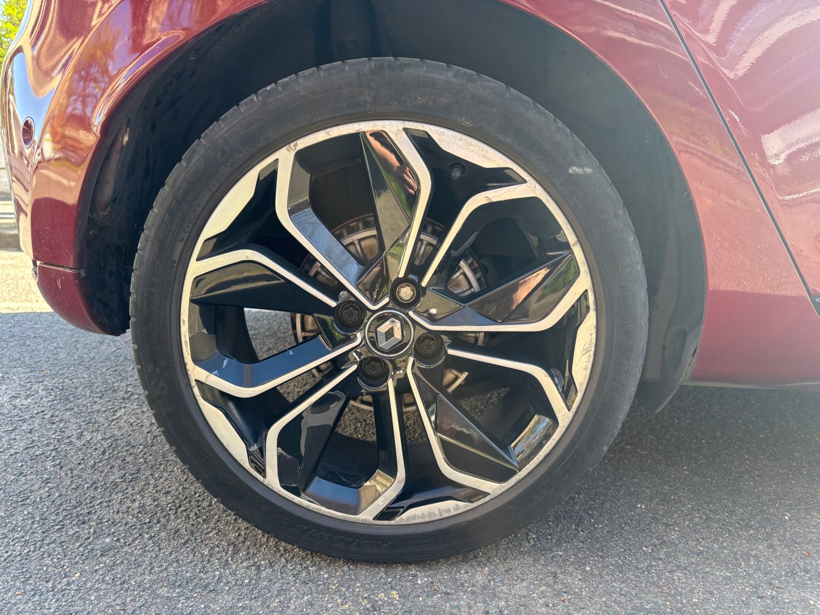 RENAULT Clio IV 1.2 TCe 118ch “Energy intens”