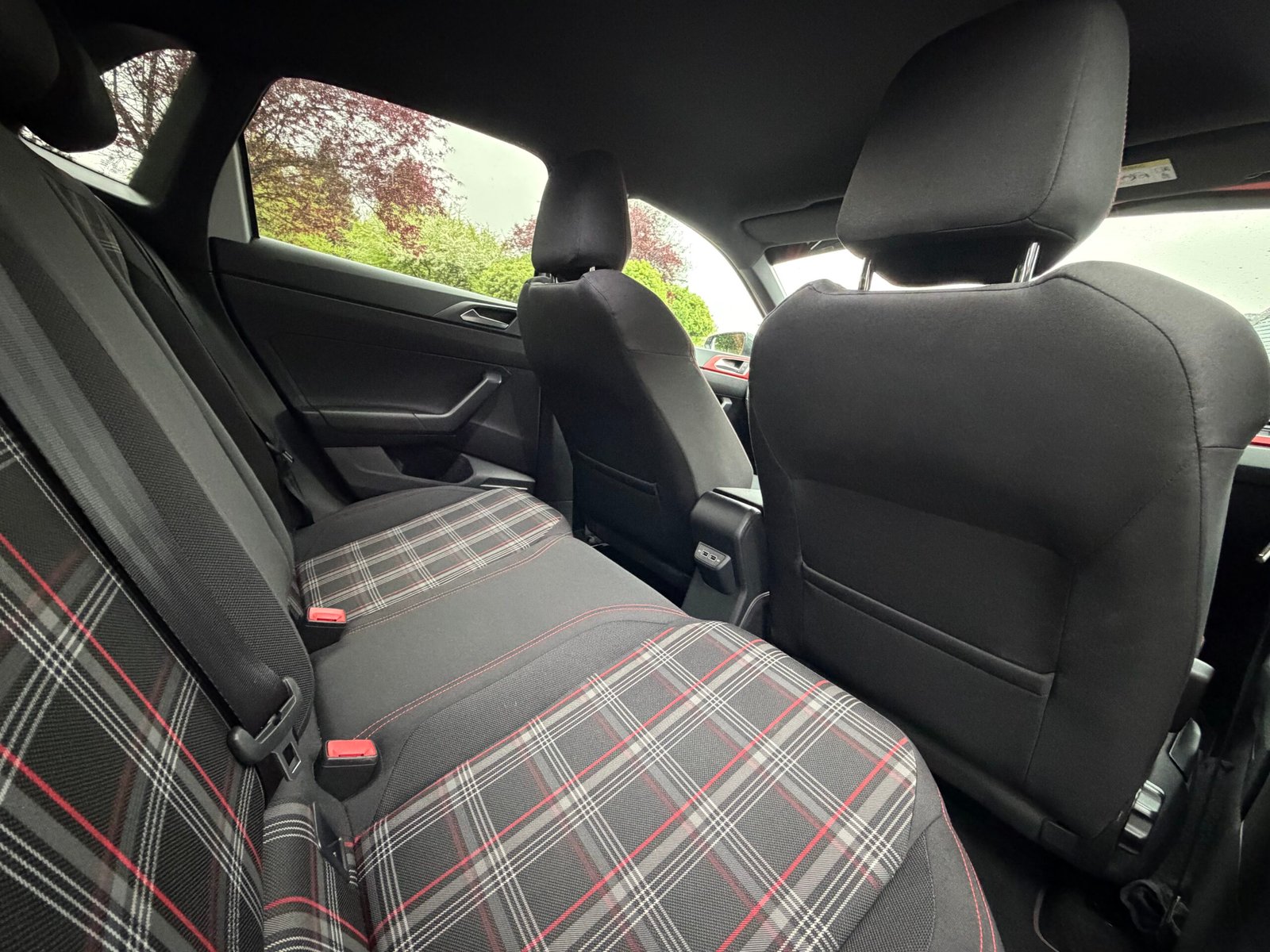 VOLKSWAGEN Polo VI GTI 2.0 TFSI 16V GPF BMT DSG6 200 cv Boîte auto