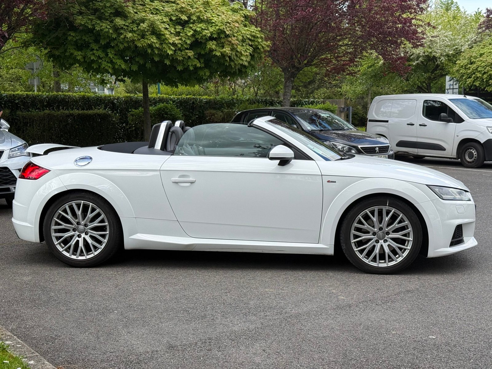 AUDI TT III COUPE 2.0 TDI 184 S LINE