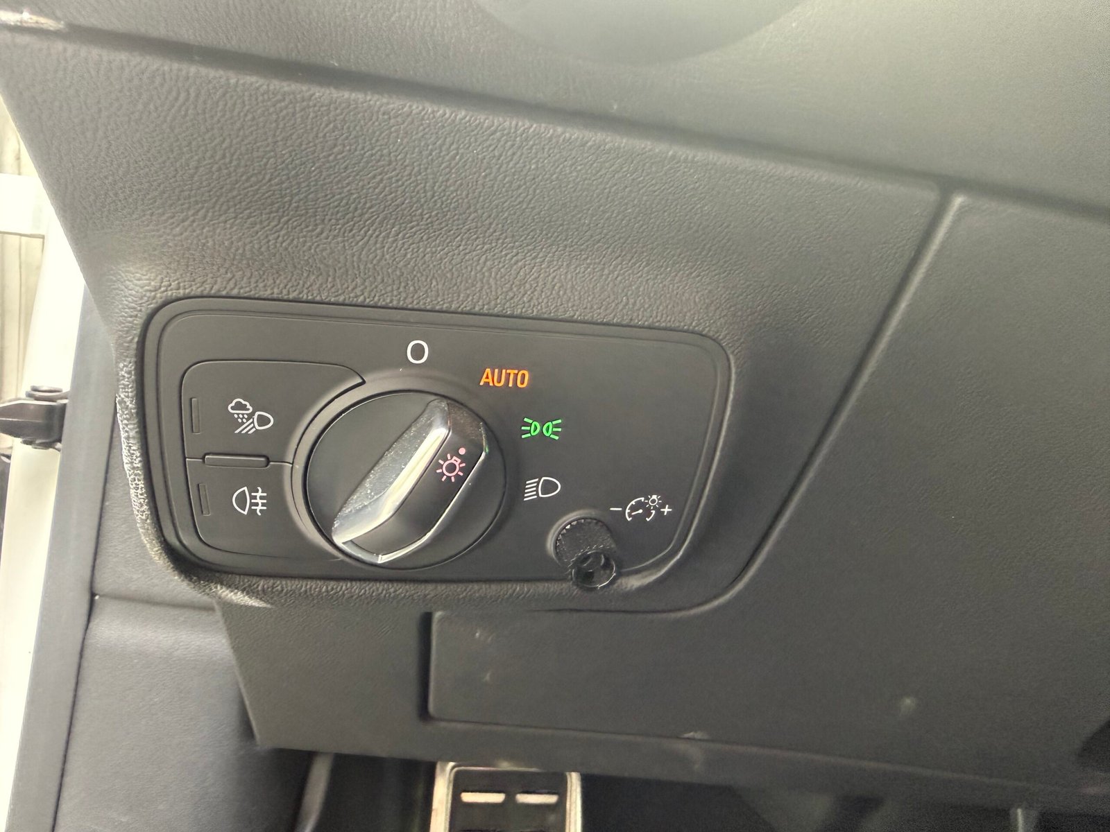 AUDI TT III COUPE 2.0 TDI 184 S LINE