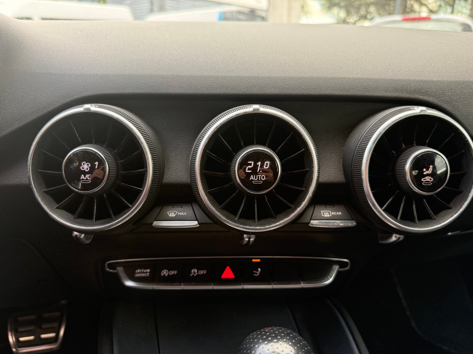 AUDI TT III COUPE 2.0 TDI 184 S LINE