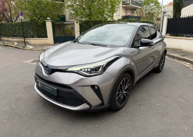 TOYOTA C-HR I Phase 2 2.0 VVT-i 16V 184 HSD Hybrid CVT 153 cv Boîte auto