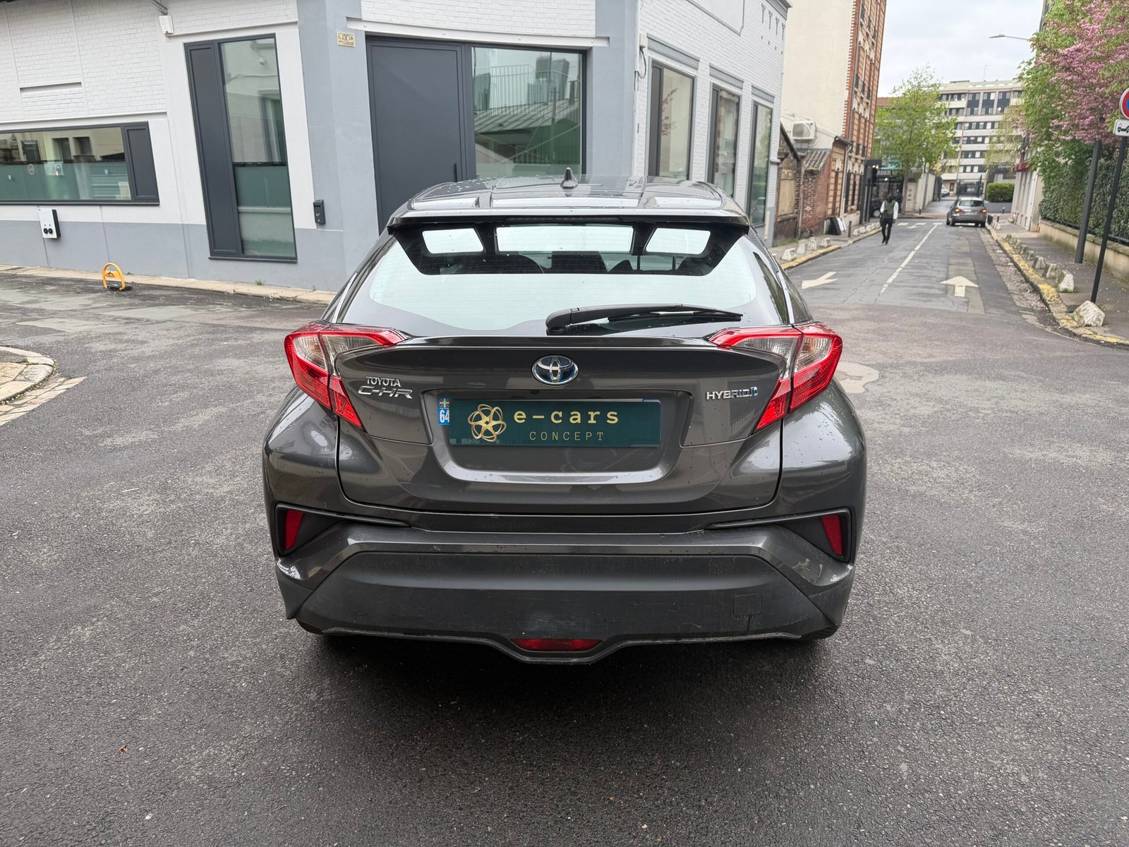 TOYOTA C-HR HYBRIDE 122ch Dynamique