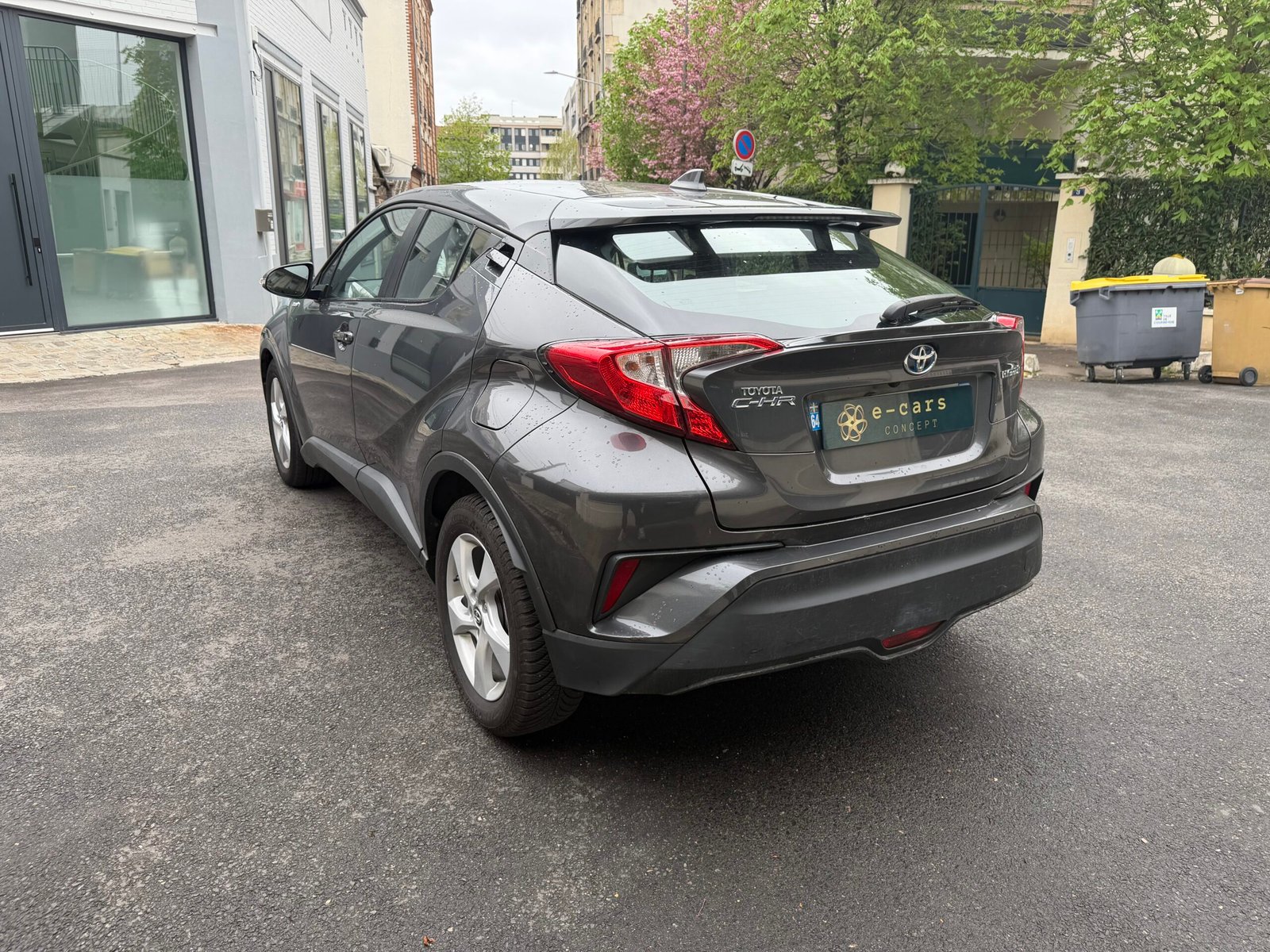 TOYOTA C-HR HYBRIDE 122ch Dynamique