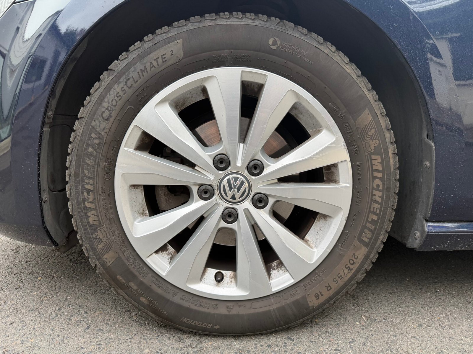 VOLKSWAGEN GOLF VII 1.6 TDI 110ch Confortline business