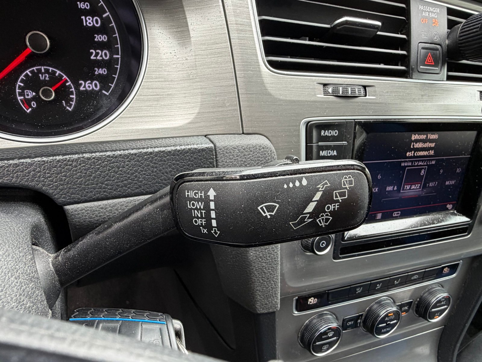 VOLKSWAGEN GOLF VII 1.6 TDI 110ch Confortline business