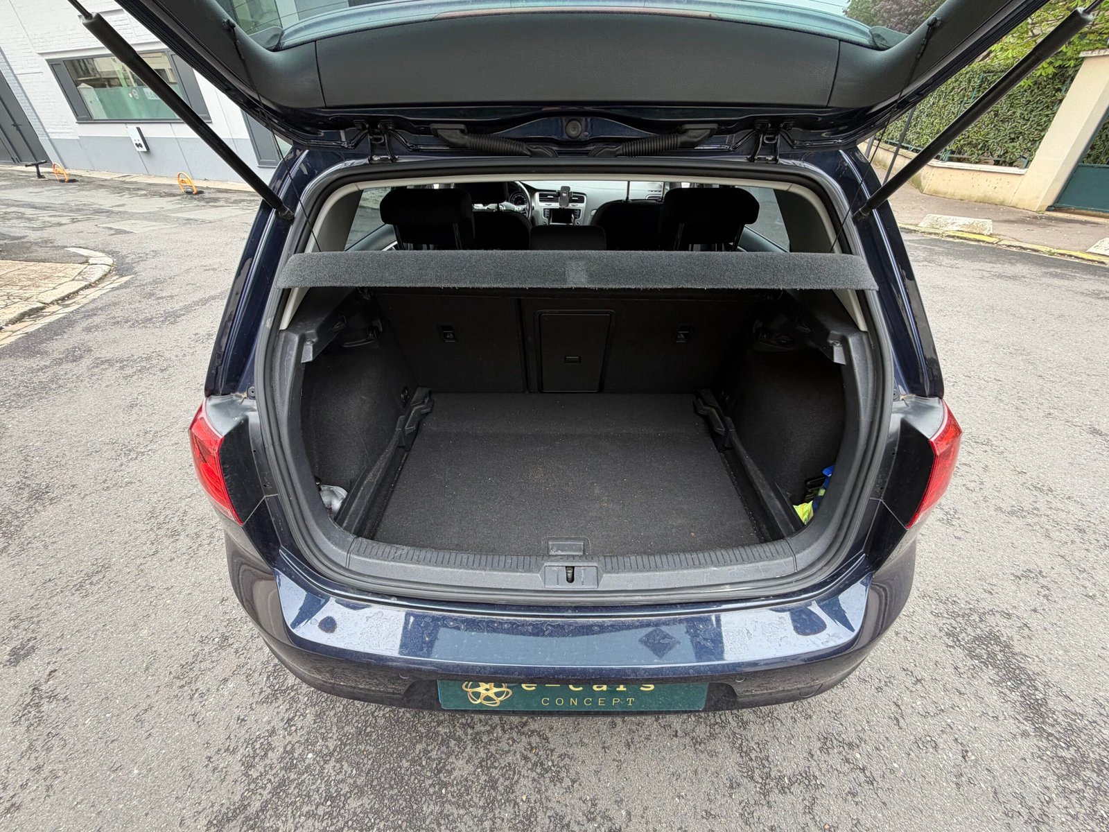 VOLKSWAGEN GOLF VII 1.6 TDI 110ch Confortline business