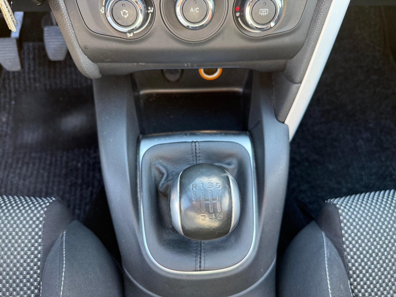 CITROËN DS4 1.6 HDi FAP 112 cv So Chic