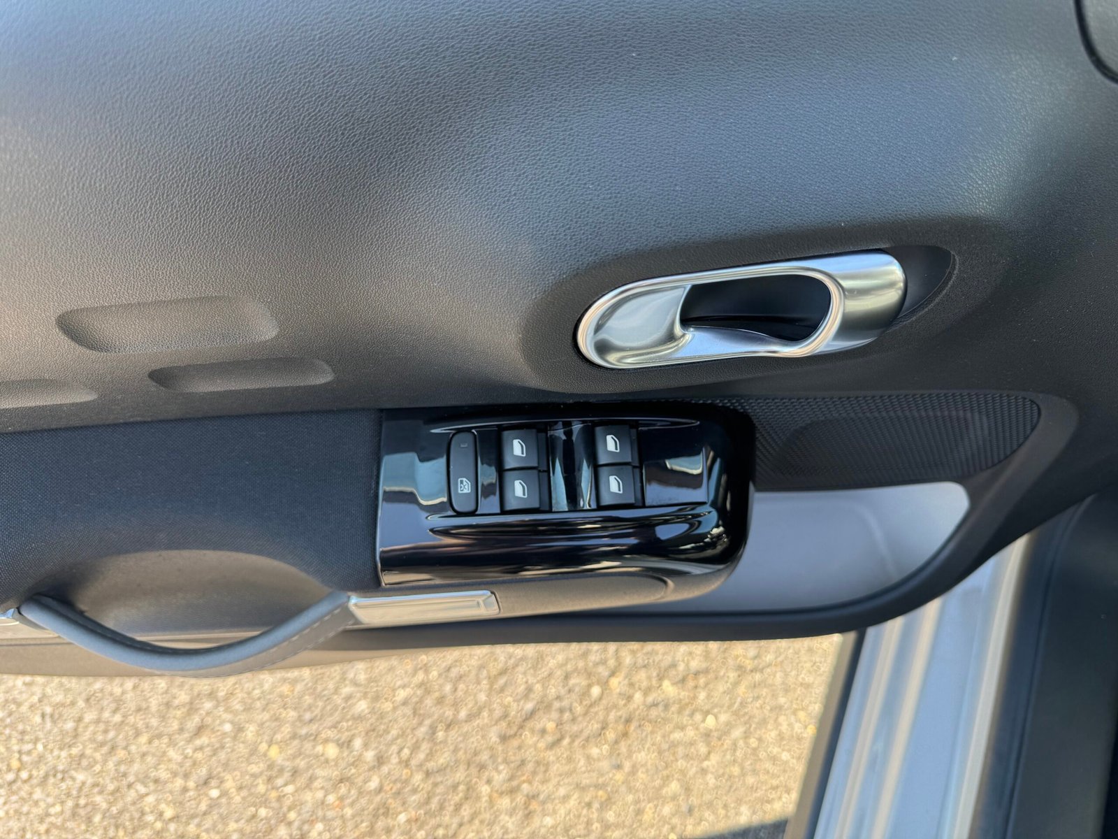 CITROËN C3 III 1.2 VTi PureTech Courroie Changer Campagne De Rappel 12V 82 cv Shine