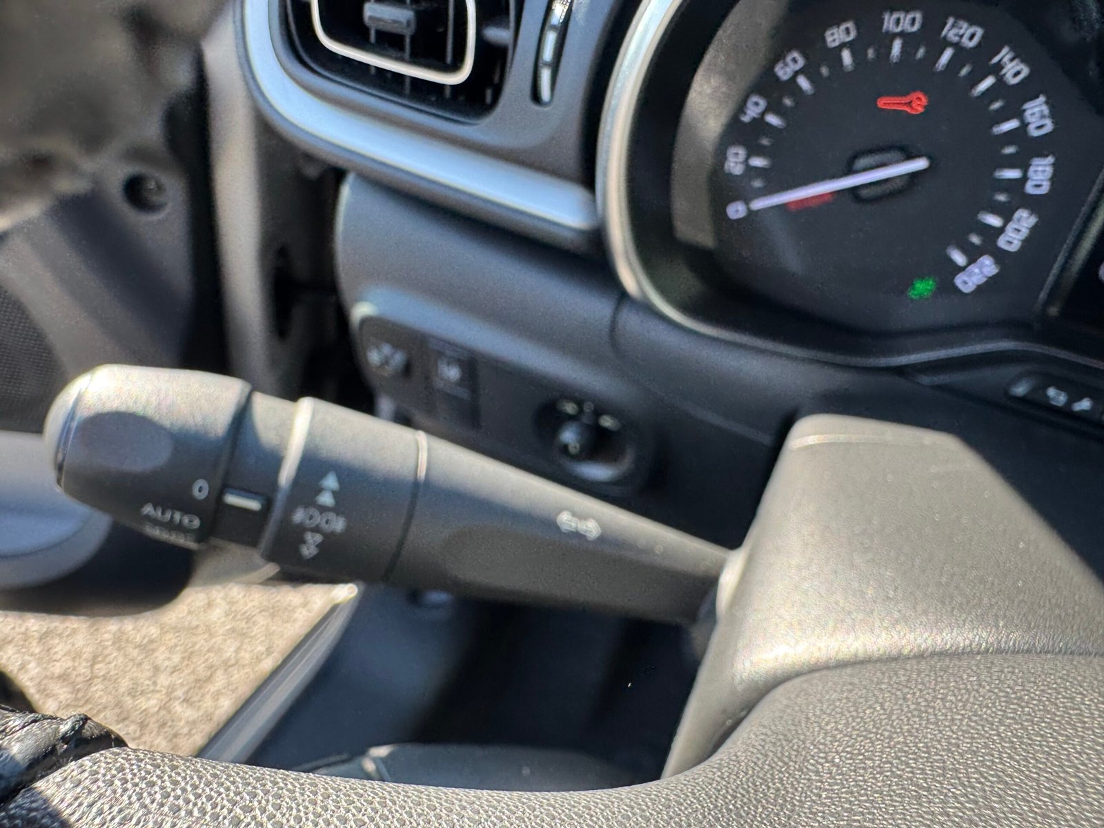 CITROËN C3 III 1.2 VTi PureTech Courroie Changer Campagne De Rappel 12V 82 cv Shine