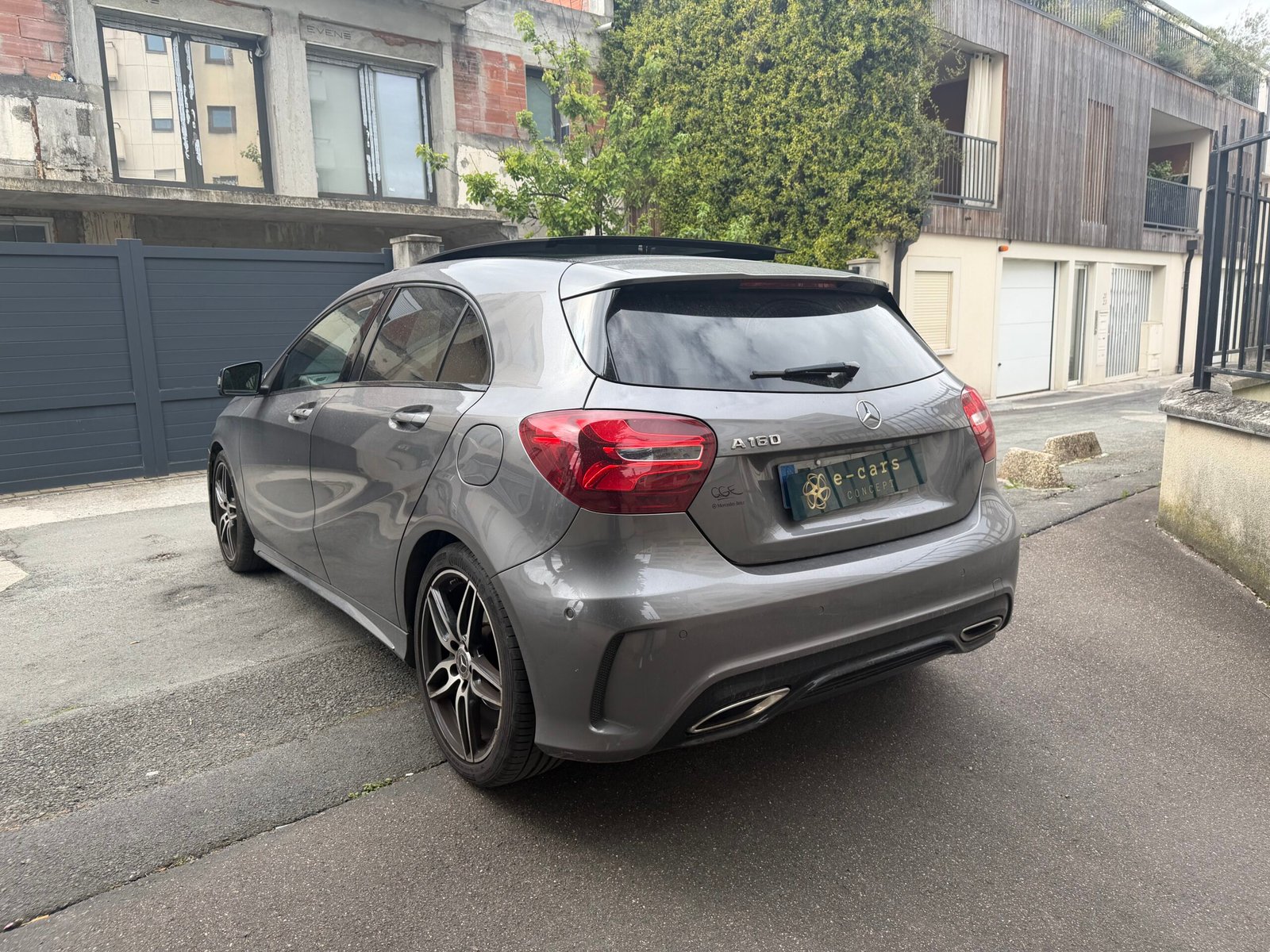 MERCEDES-BENZ Classe A Phase 2 160 1.6 Ti 16V 7G-DCT 102 cv Boîte auto